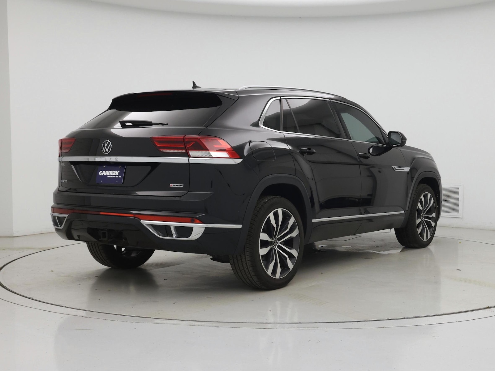 2021 Volkswagen Atlas Cross Sport SEL Premium R-Line - Photo 9