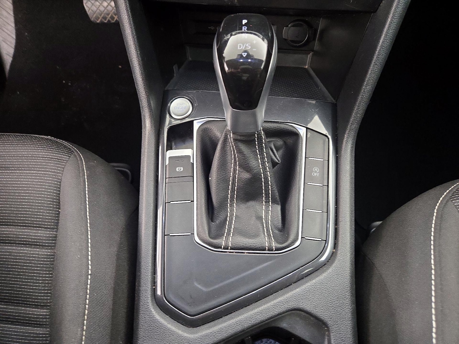 2024 Volkswagen Tiguan S - Photo 18