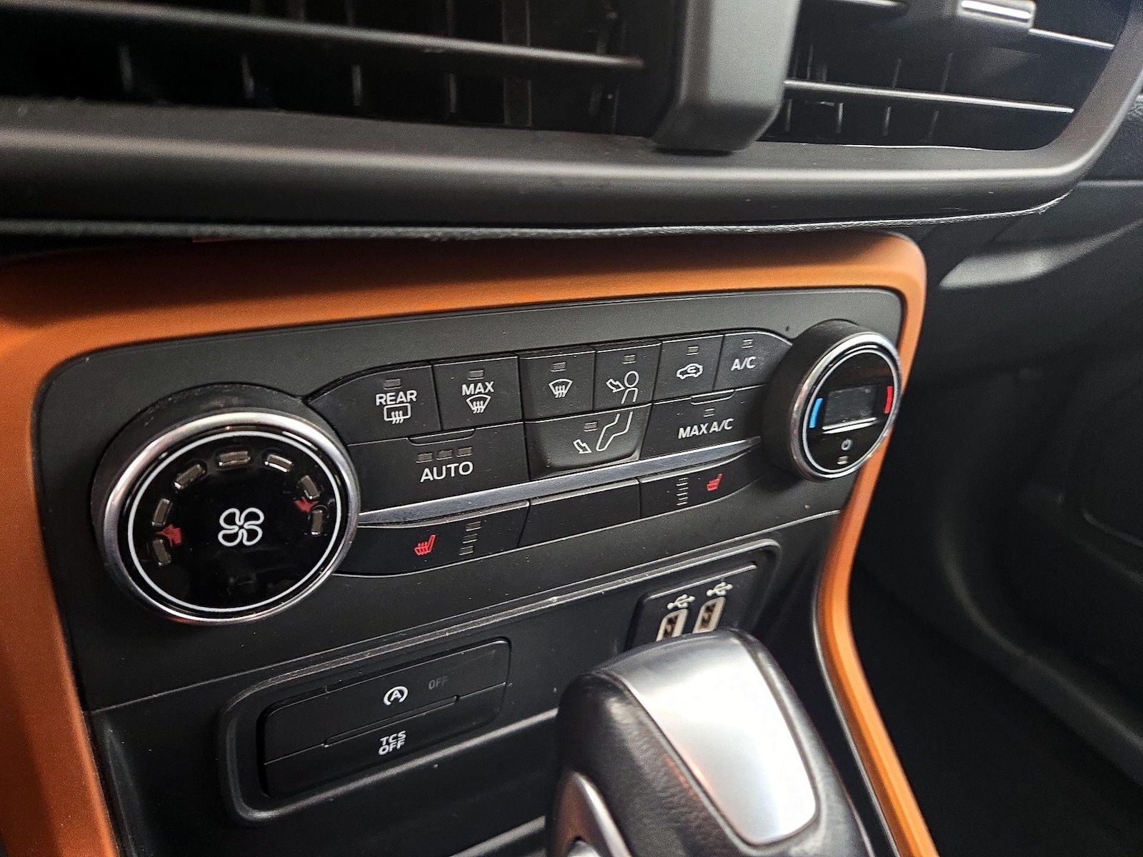 2021 Ford EcoSport SE - Photo 17