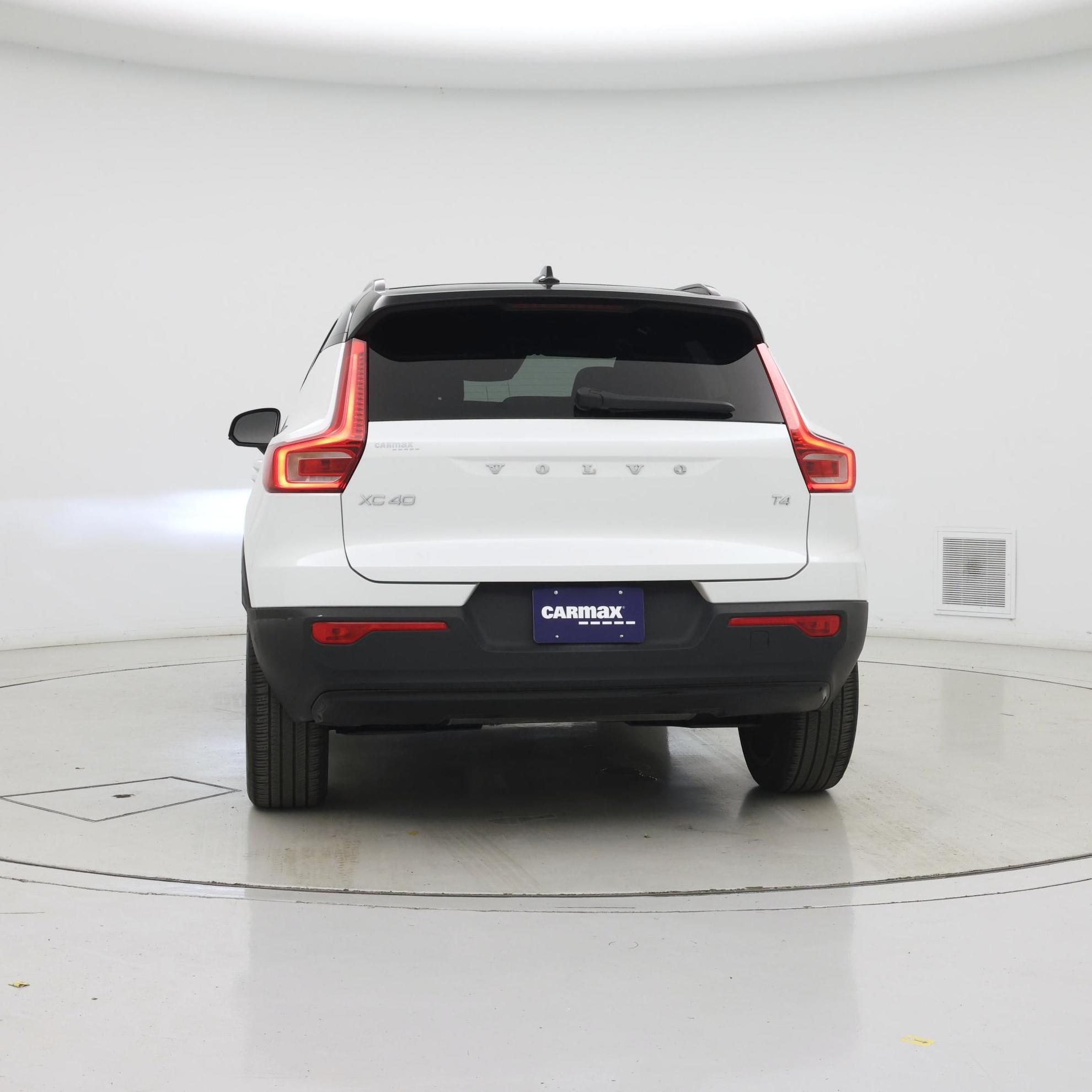 Thumbnail: 2021 Volvo XC40 - 6