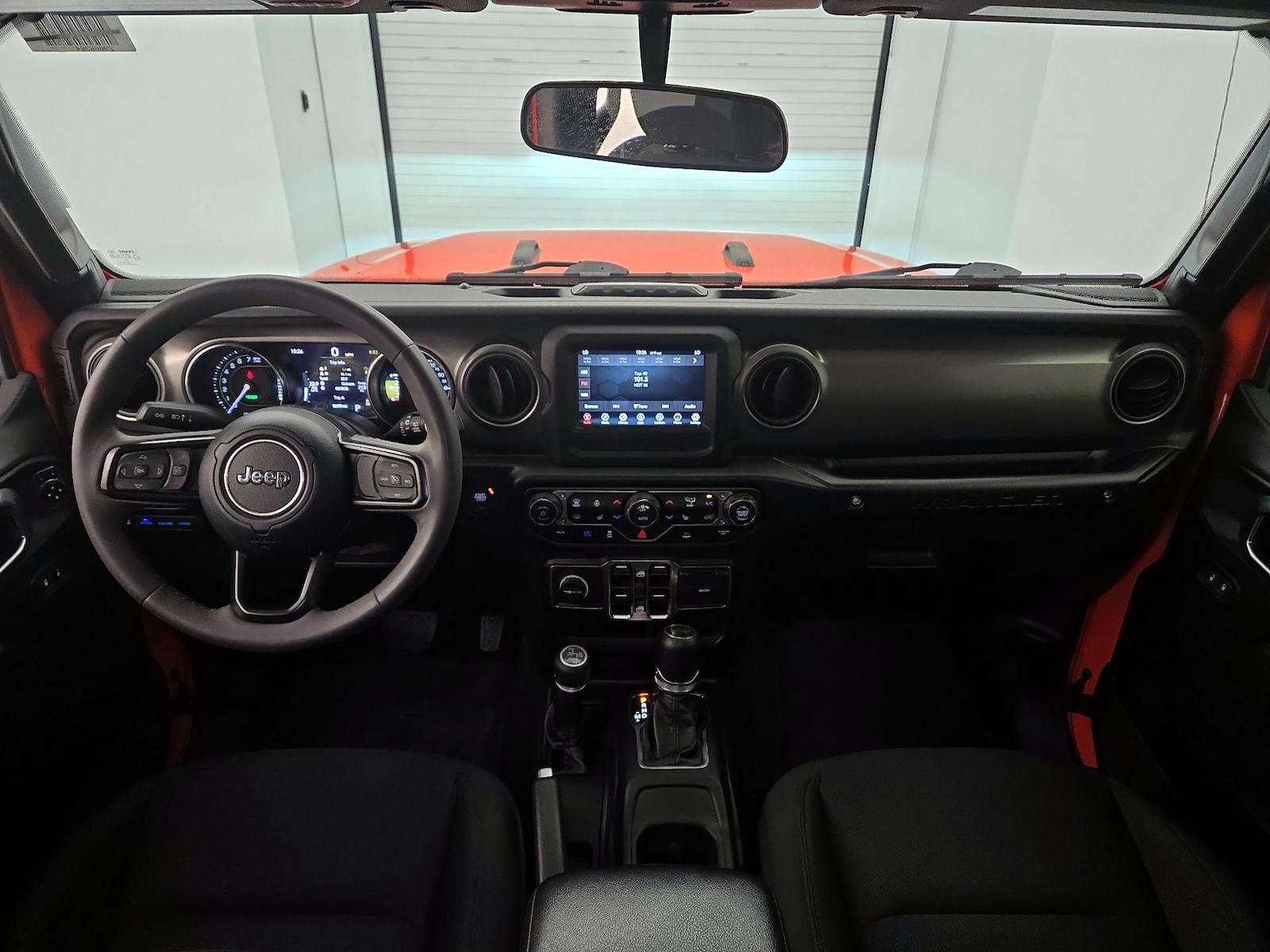 2023 Jeep Wrangler 4xe Willys 4XE - Photo 10