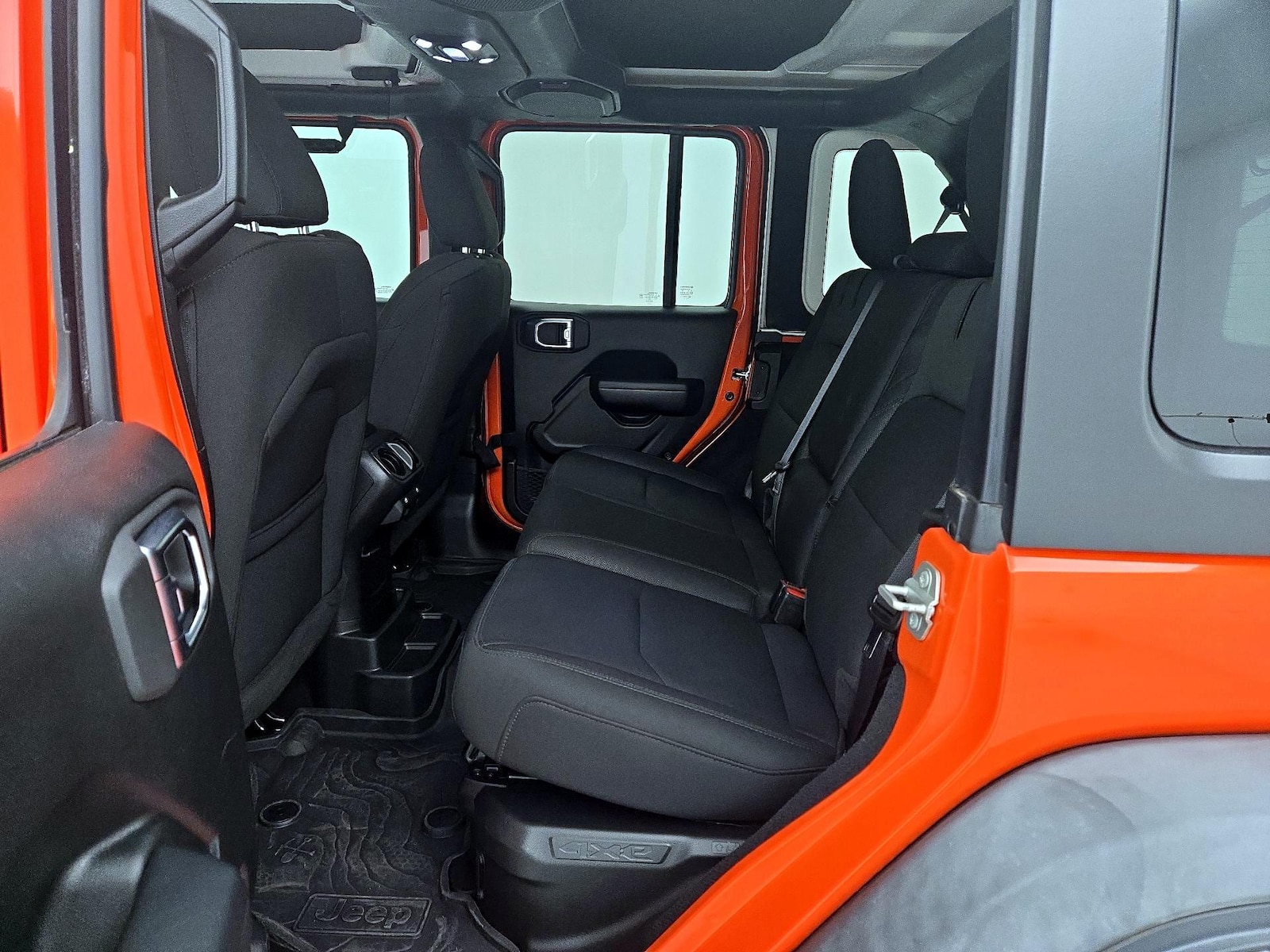 2023 Jeep Wrangler 4xe Willys 4XE - Photo 20