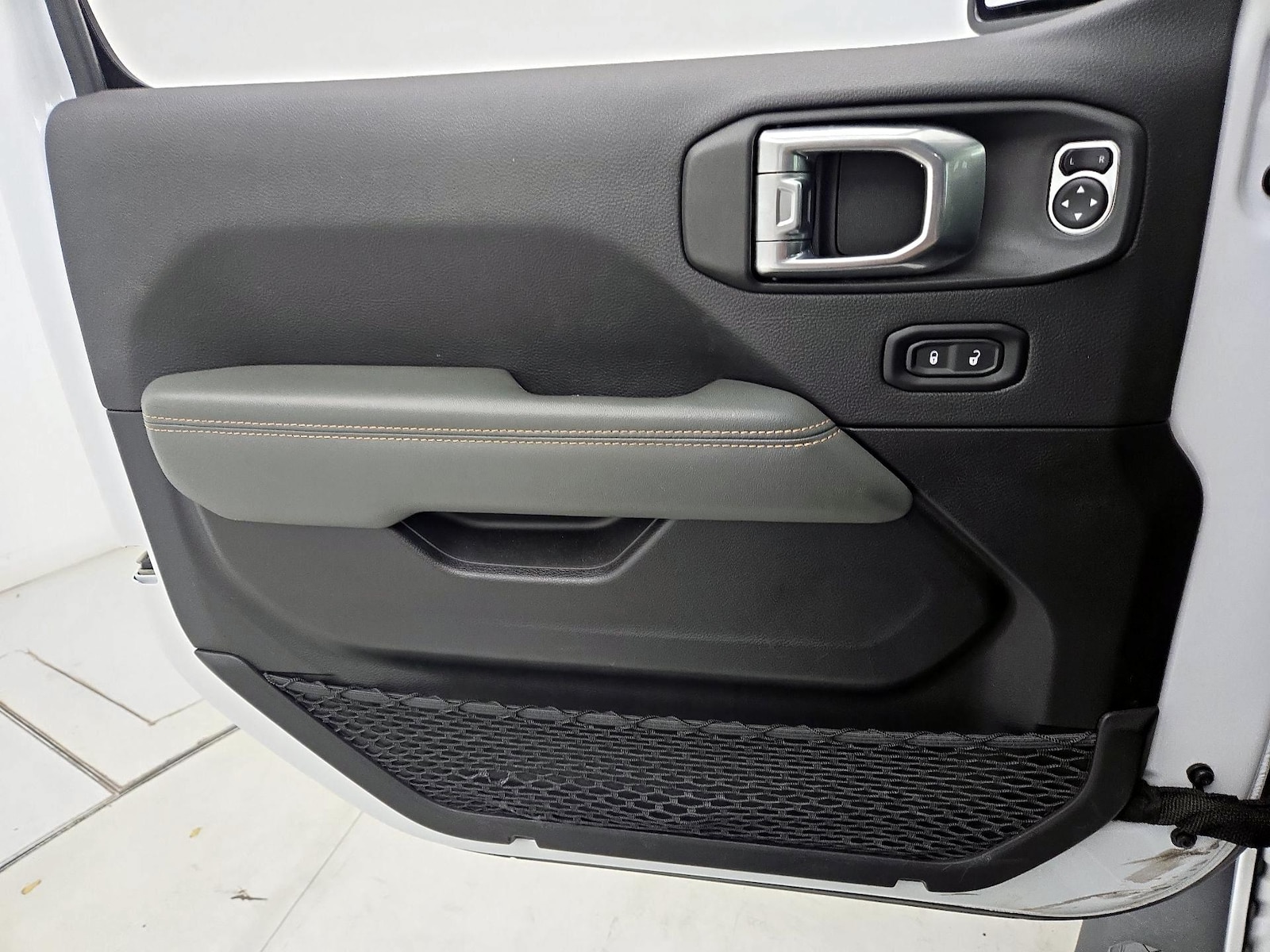 2024 Jeep Wrangler 4xe High Altitude 4XE - Photo 13