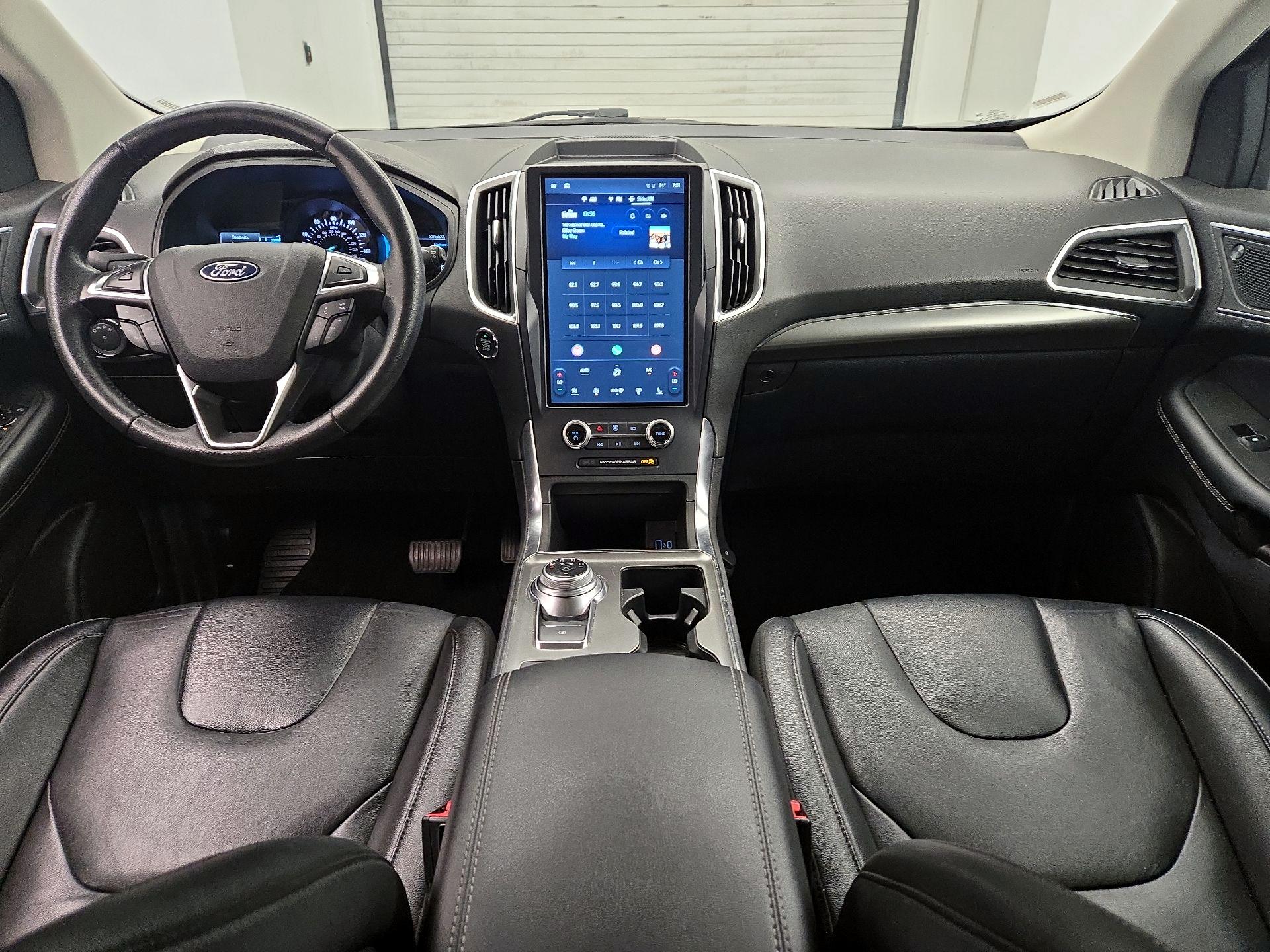 Thumbnail: 2022 Ford Edge - 9
