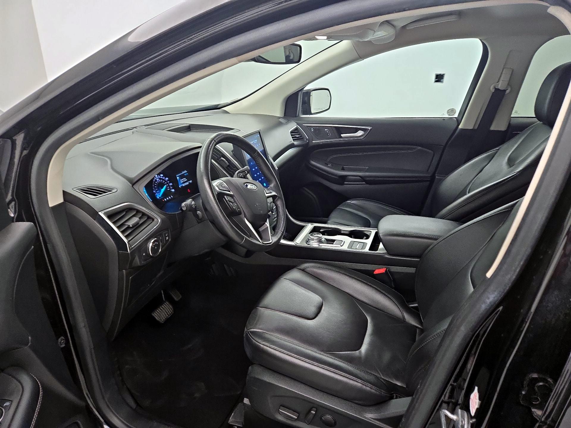 Thumbnail: 2022 Ford Edge - 11