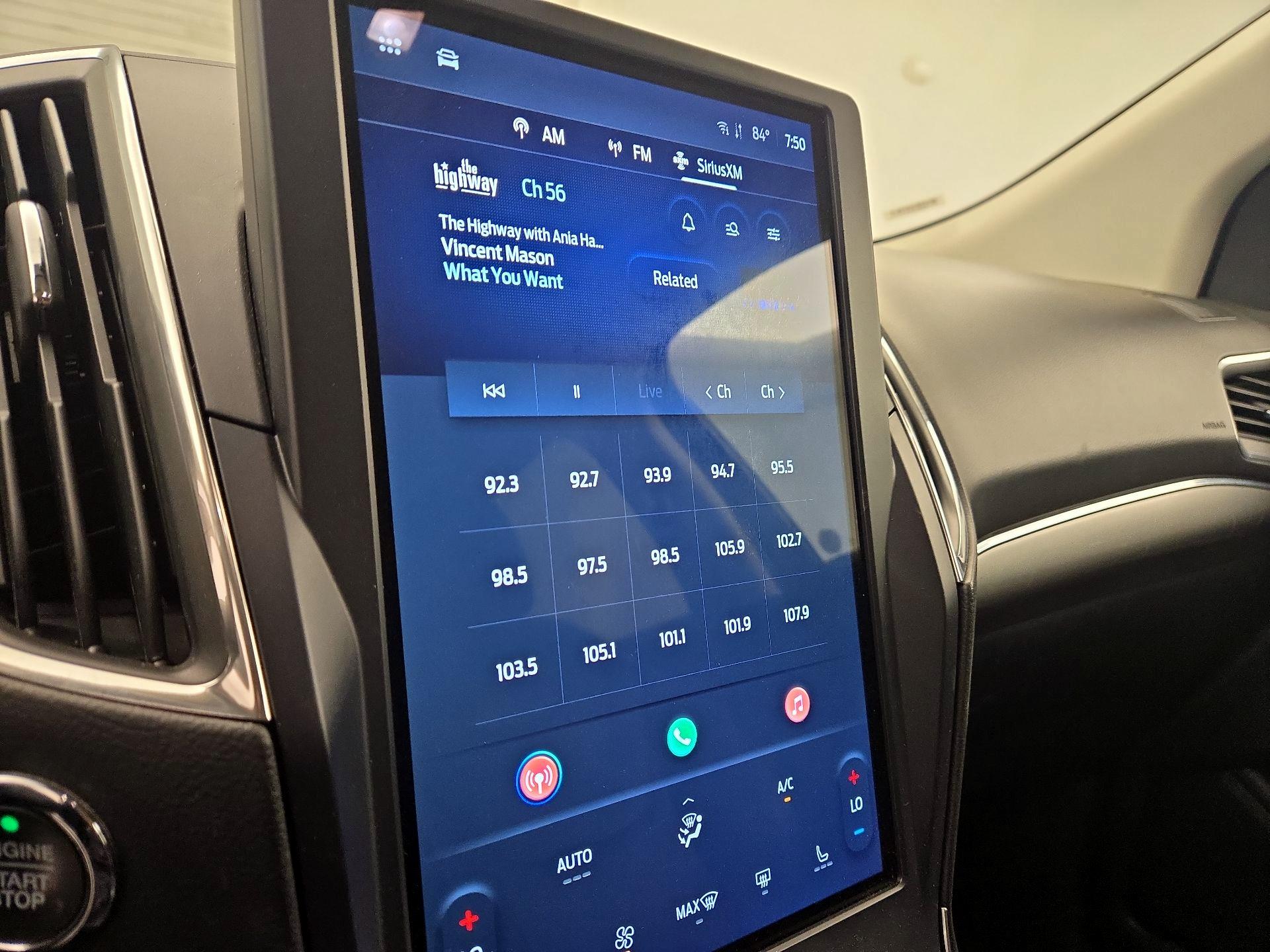 Thumbnail: 2022 Ford Edge - 15
