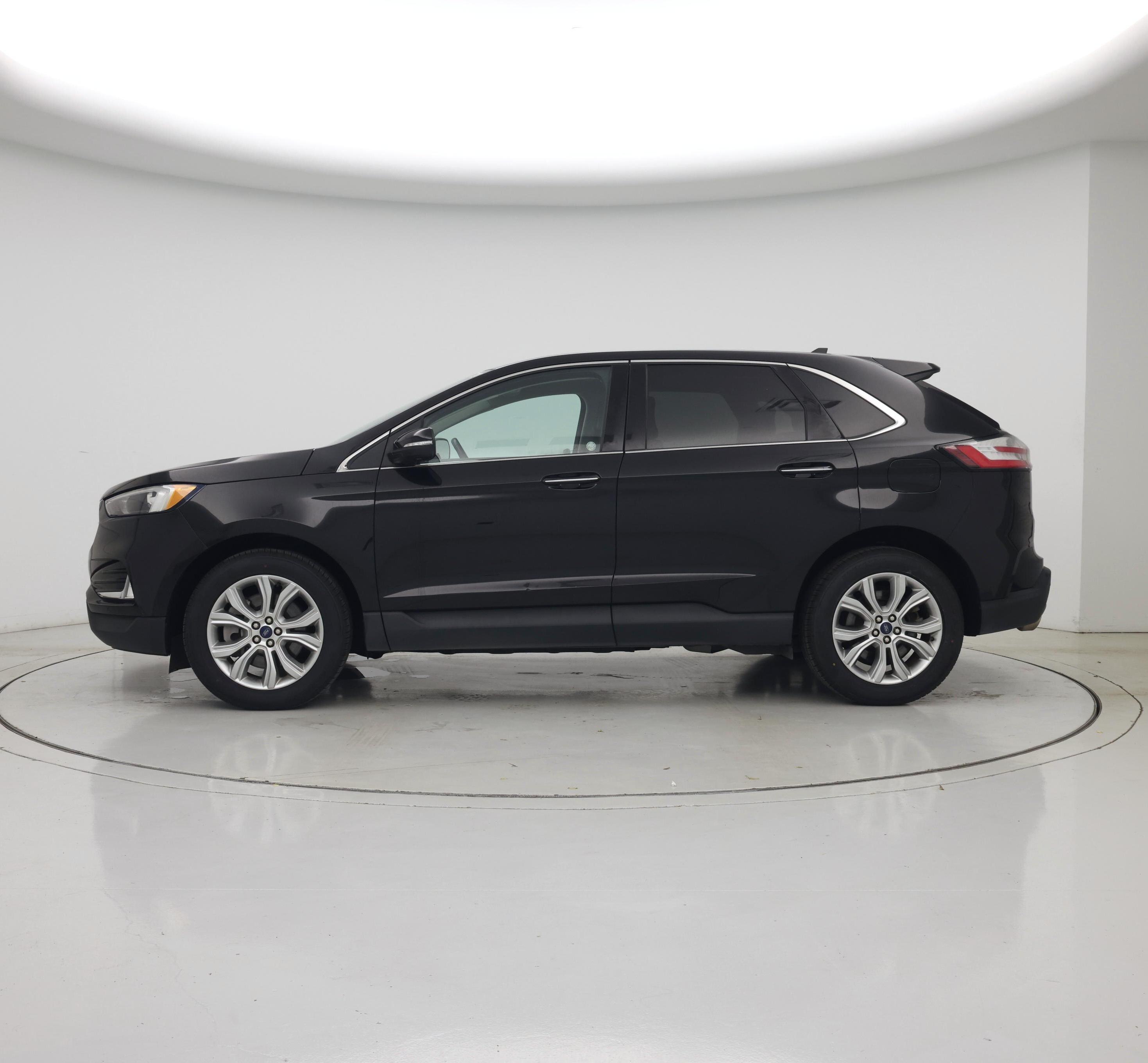 Thumbnail: 2022 Ford Edge - 3