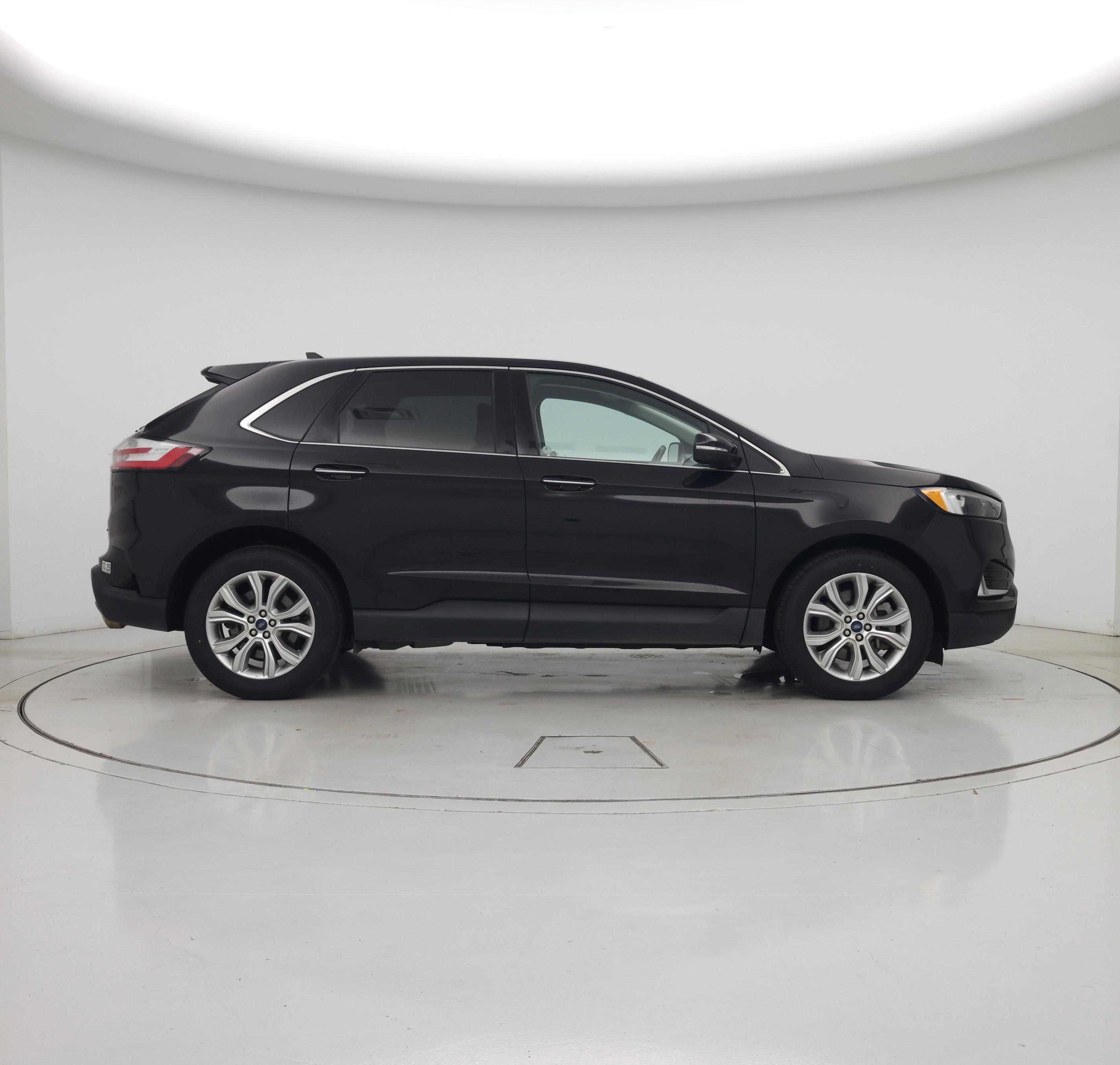 Thumbnail: 2022 Ford Edge - 7