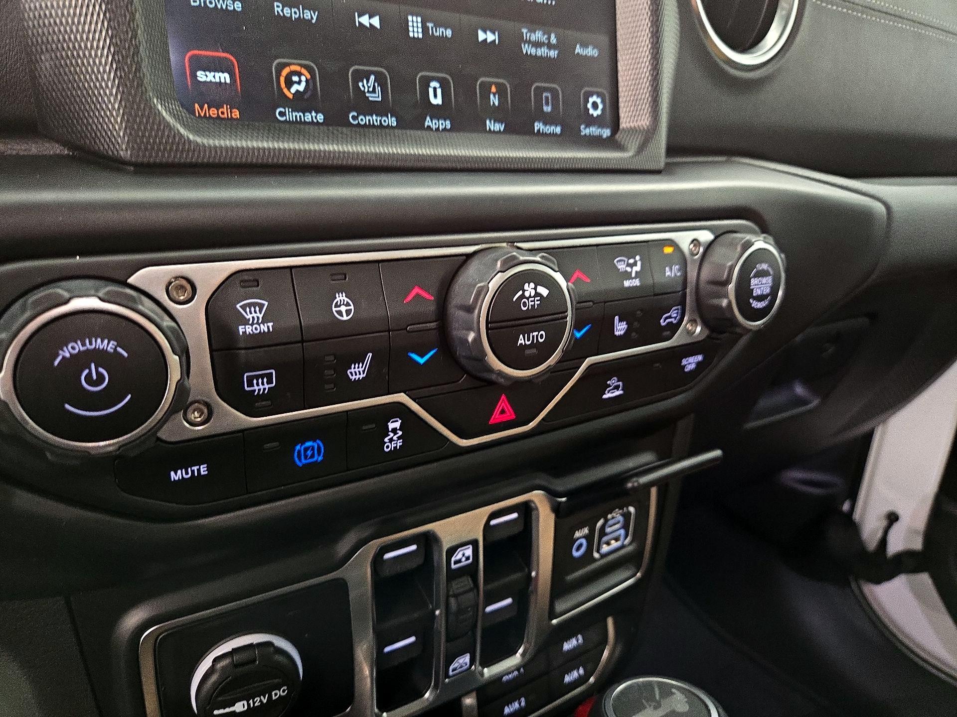 Thumbnail: 2023 Jeep Wrangler - 17