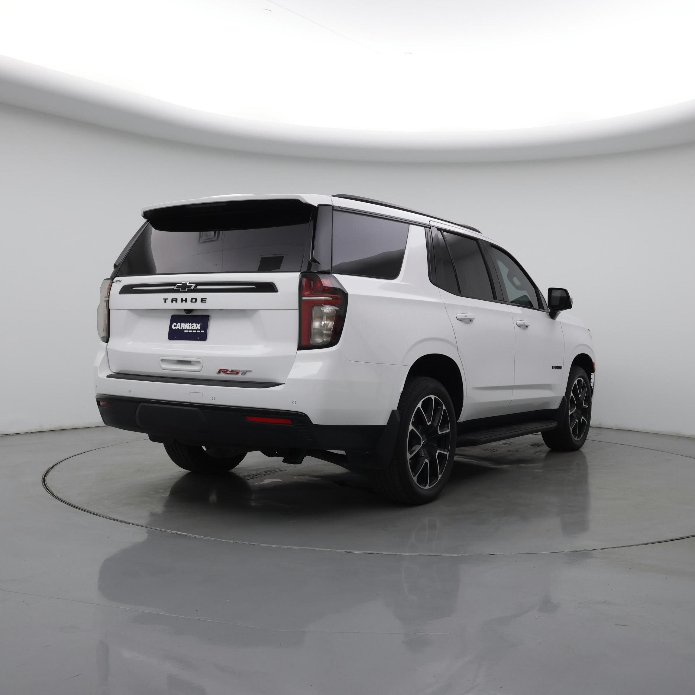 Thumbnail: 2024 Chevrolet Tahoe - 8