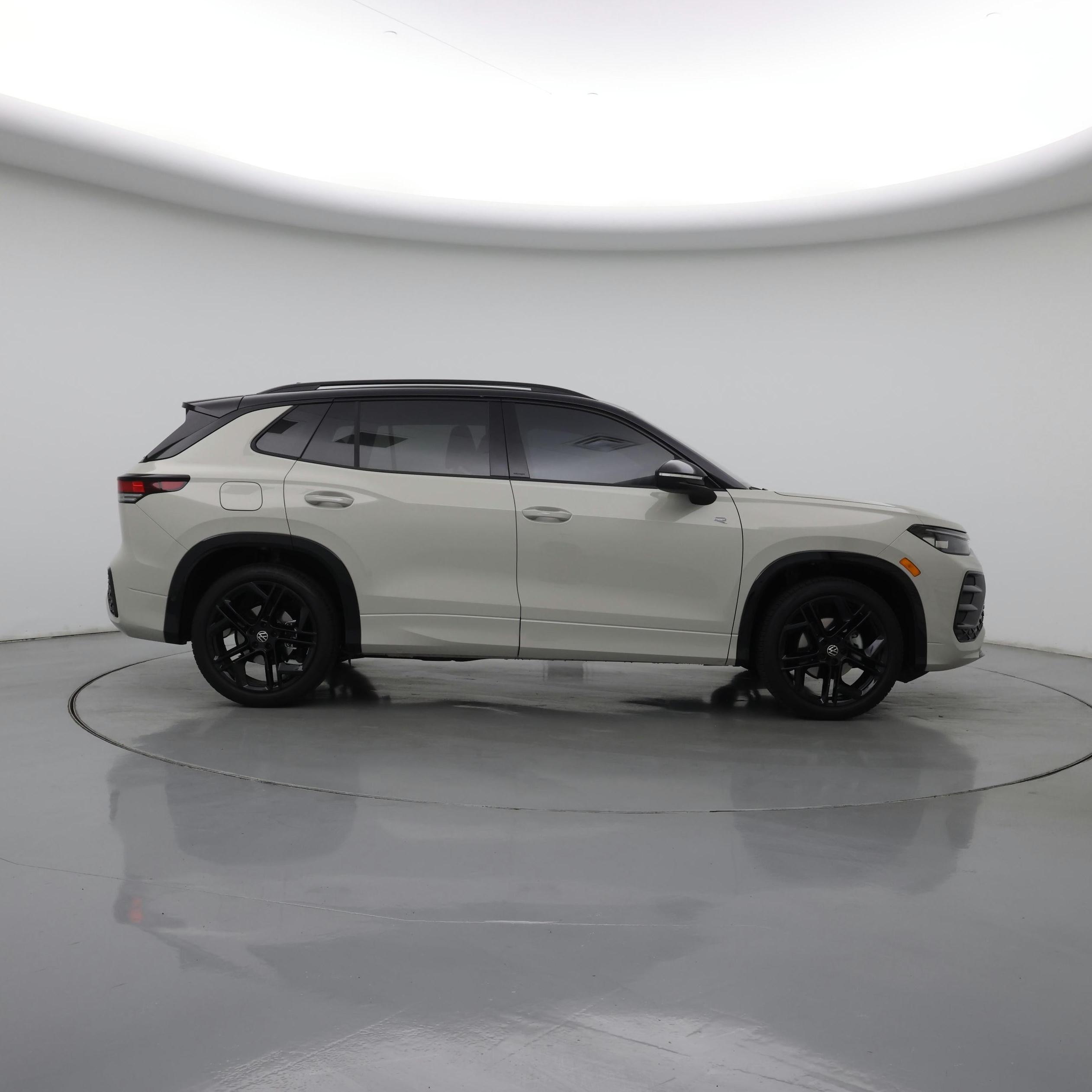 Thumbnail: 2026 Volkswagen Tiguan - 7