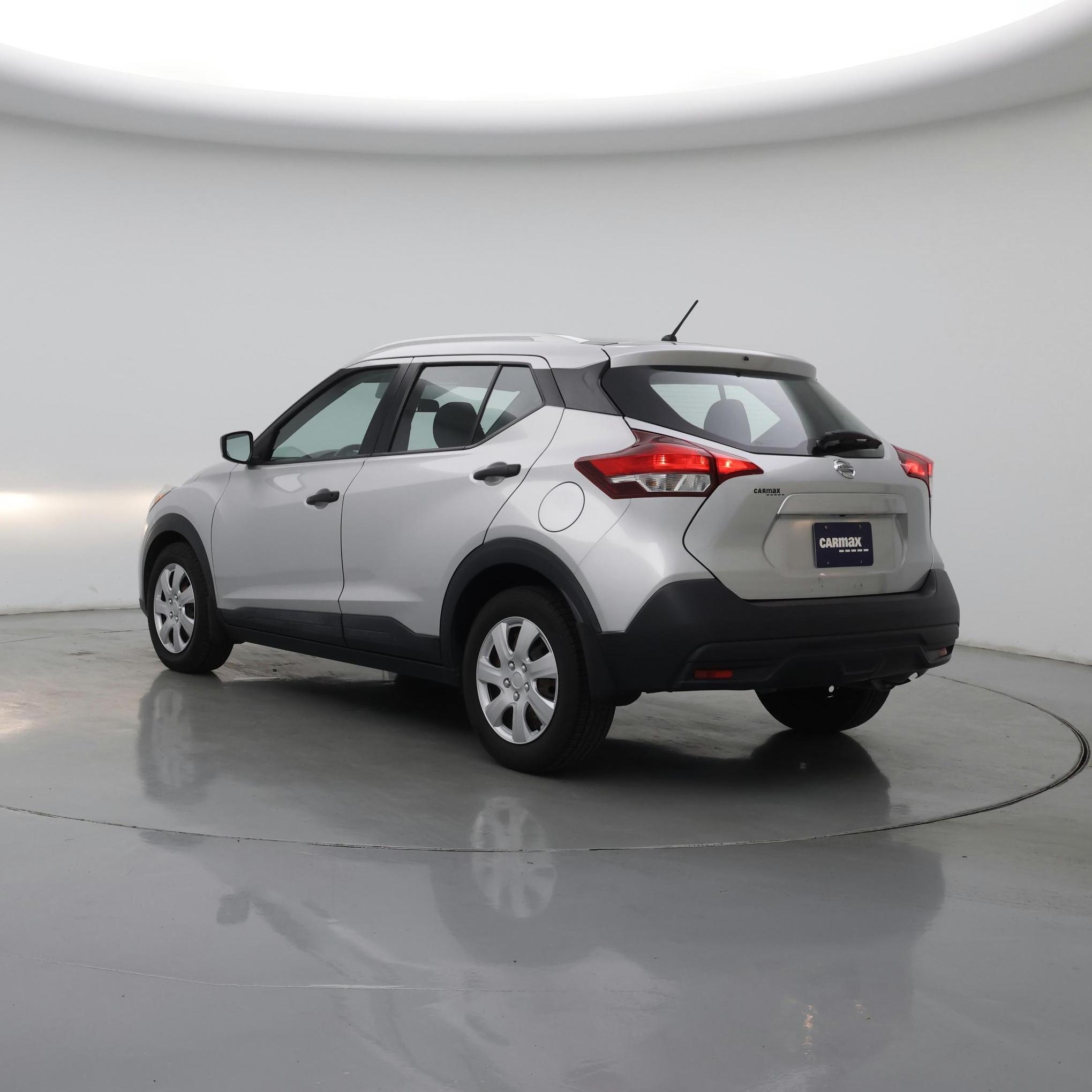 Thumbnail: 2018 Nissan Kicks - 2