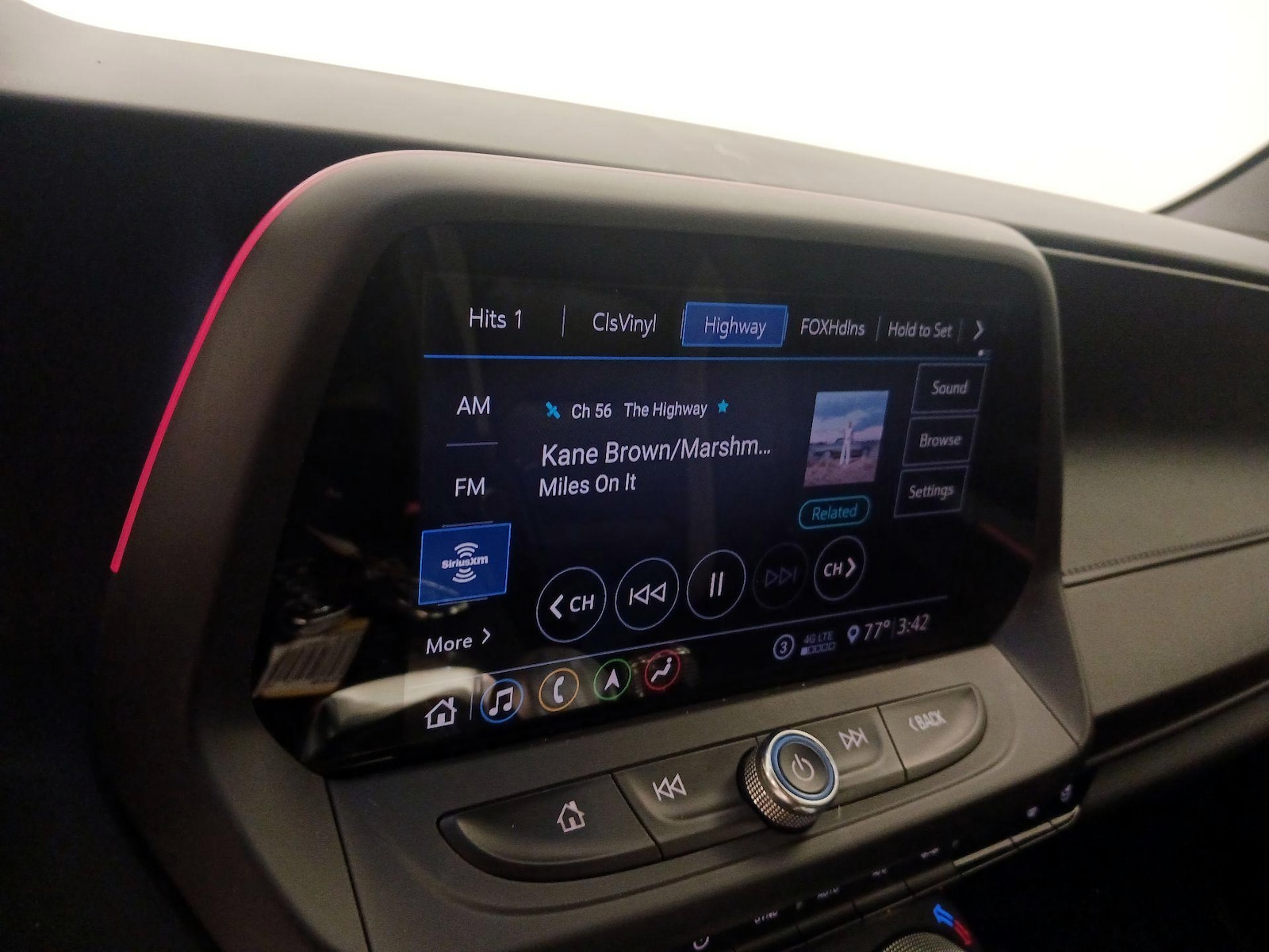 2020 Chevrolet Camaro 3LT - Photo 17
