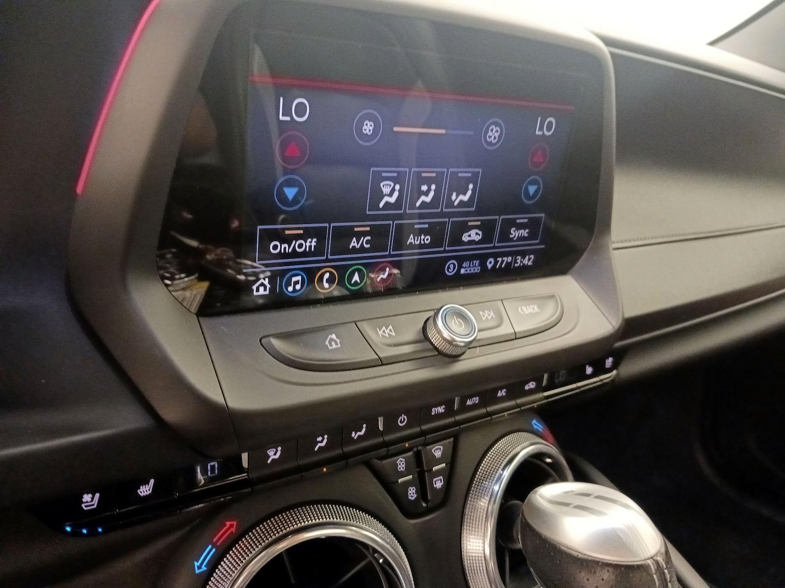 2020 Chevrolet Camaro 3LT - Photo 18