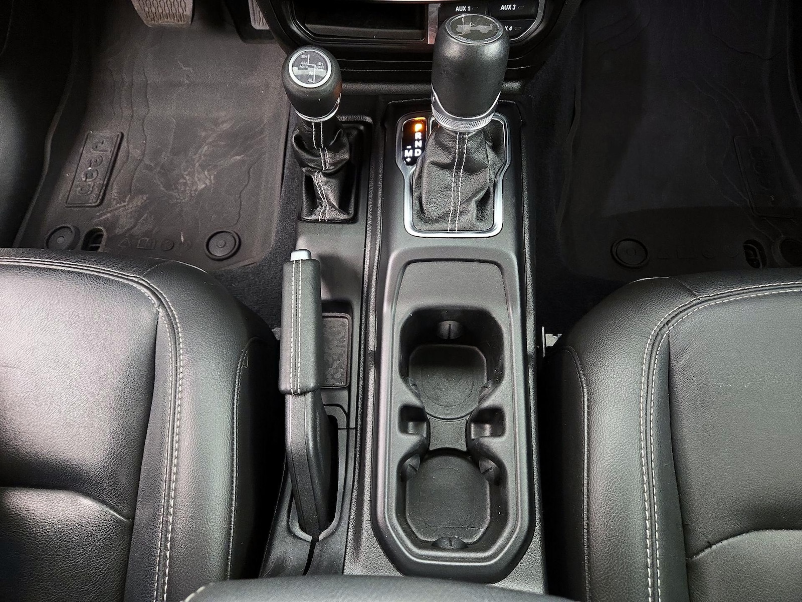 2023 Jeep Wrangler 4xe Sahara 4XE - Photo 19