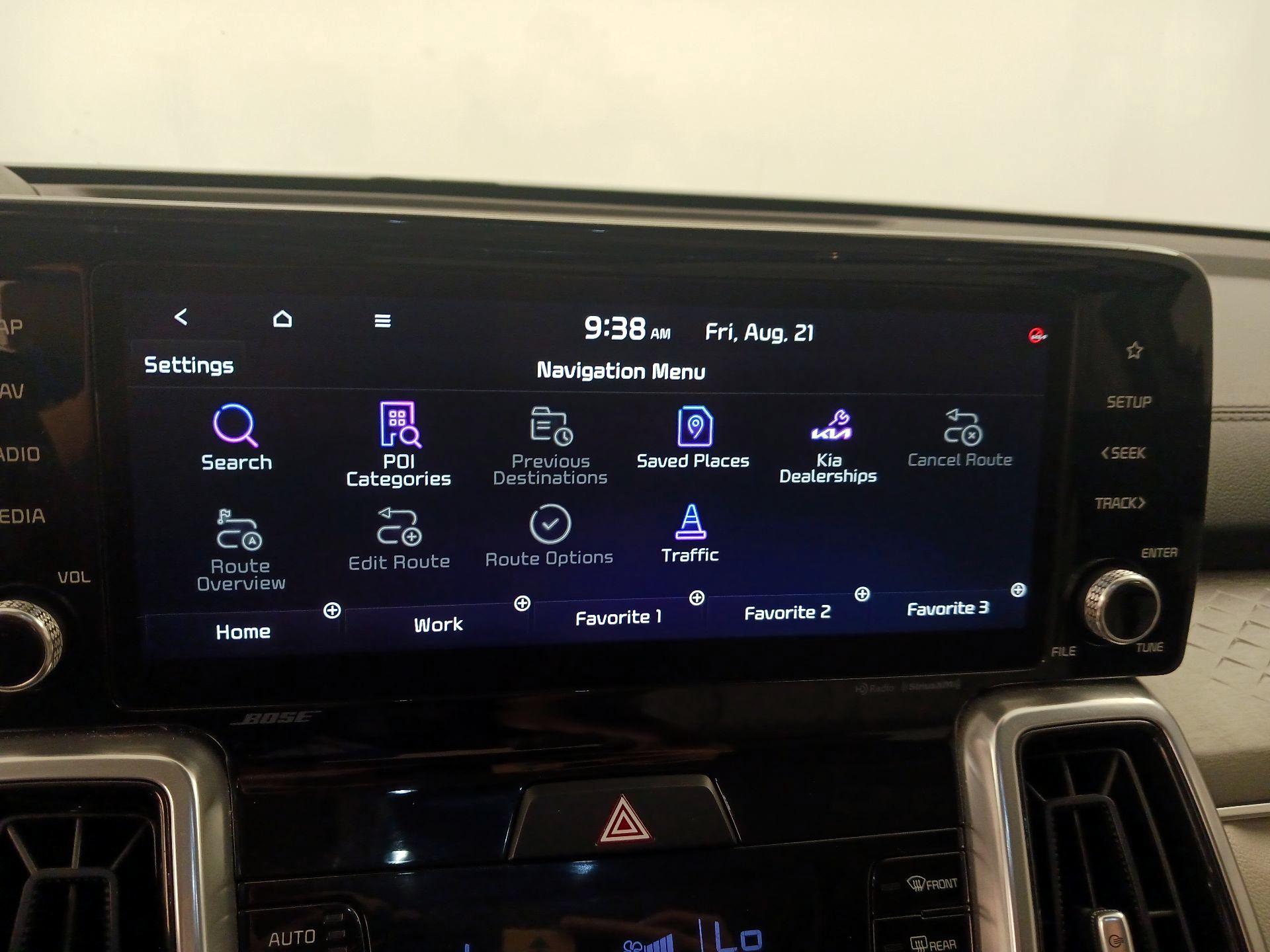 Thumbnail: 2023 Kia Sorento - 14
