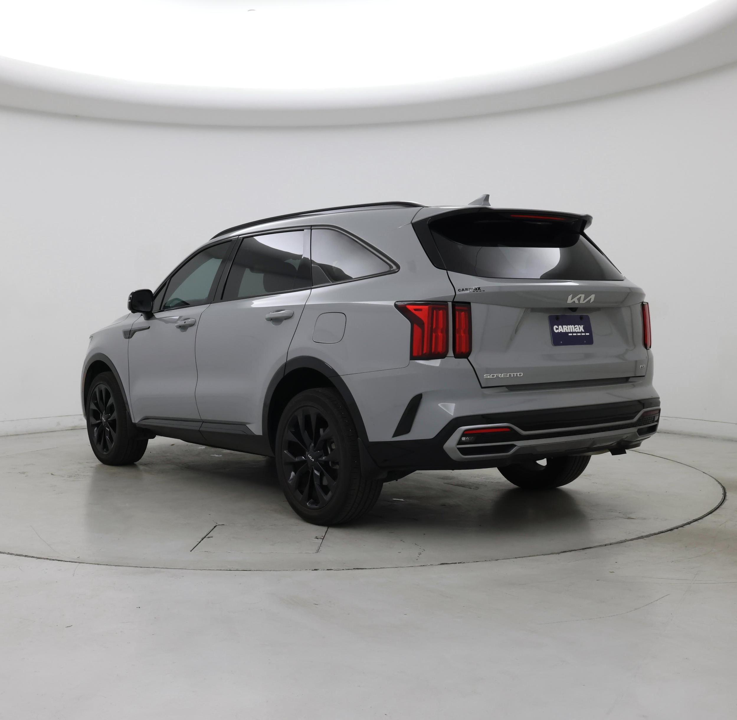 Thumbnail: 2023 Kia Sorento - 2
