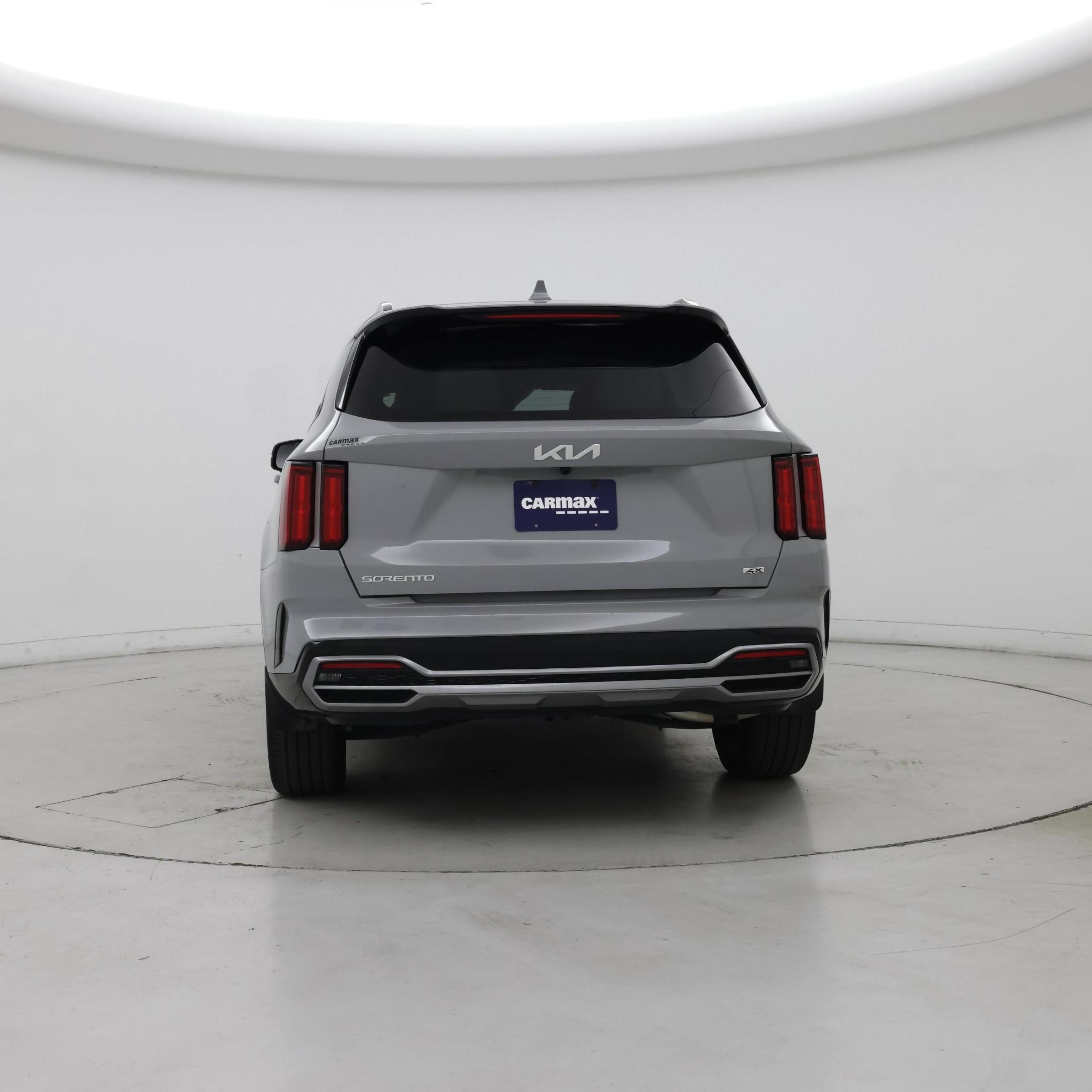 Thumbnail: 2023 Kia Sorento - 6