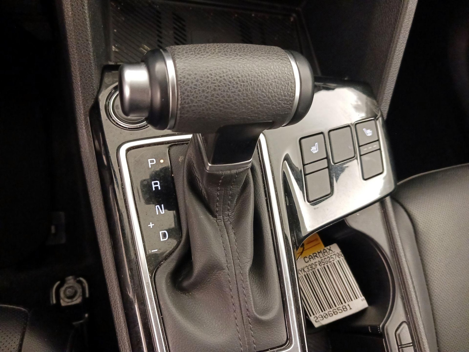 2025 Kia Sportage EX - Photo 19