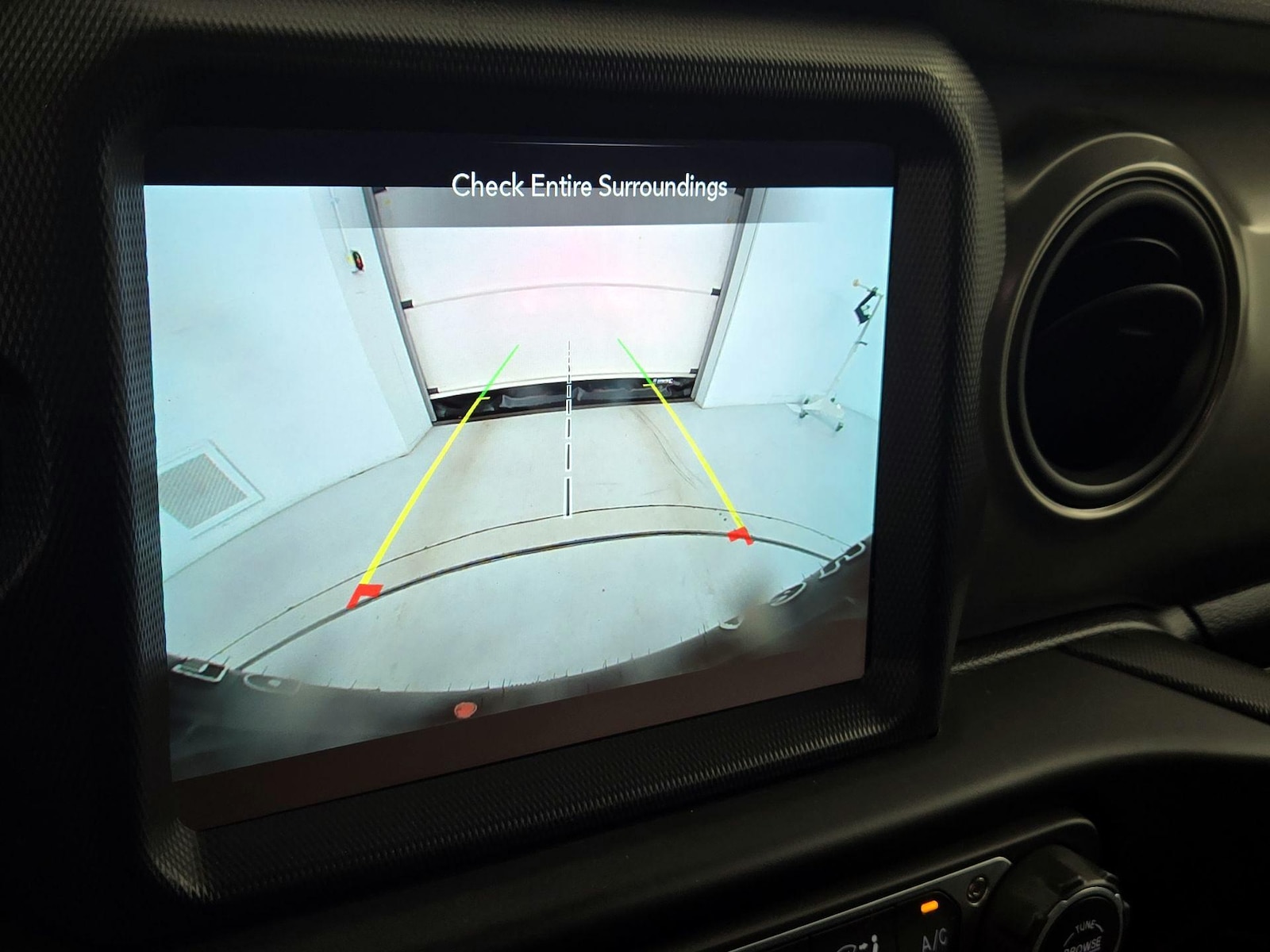 2023 Jeep Wrangler 4xe Willys 4XE - Photo 16