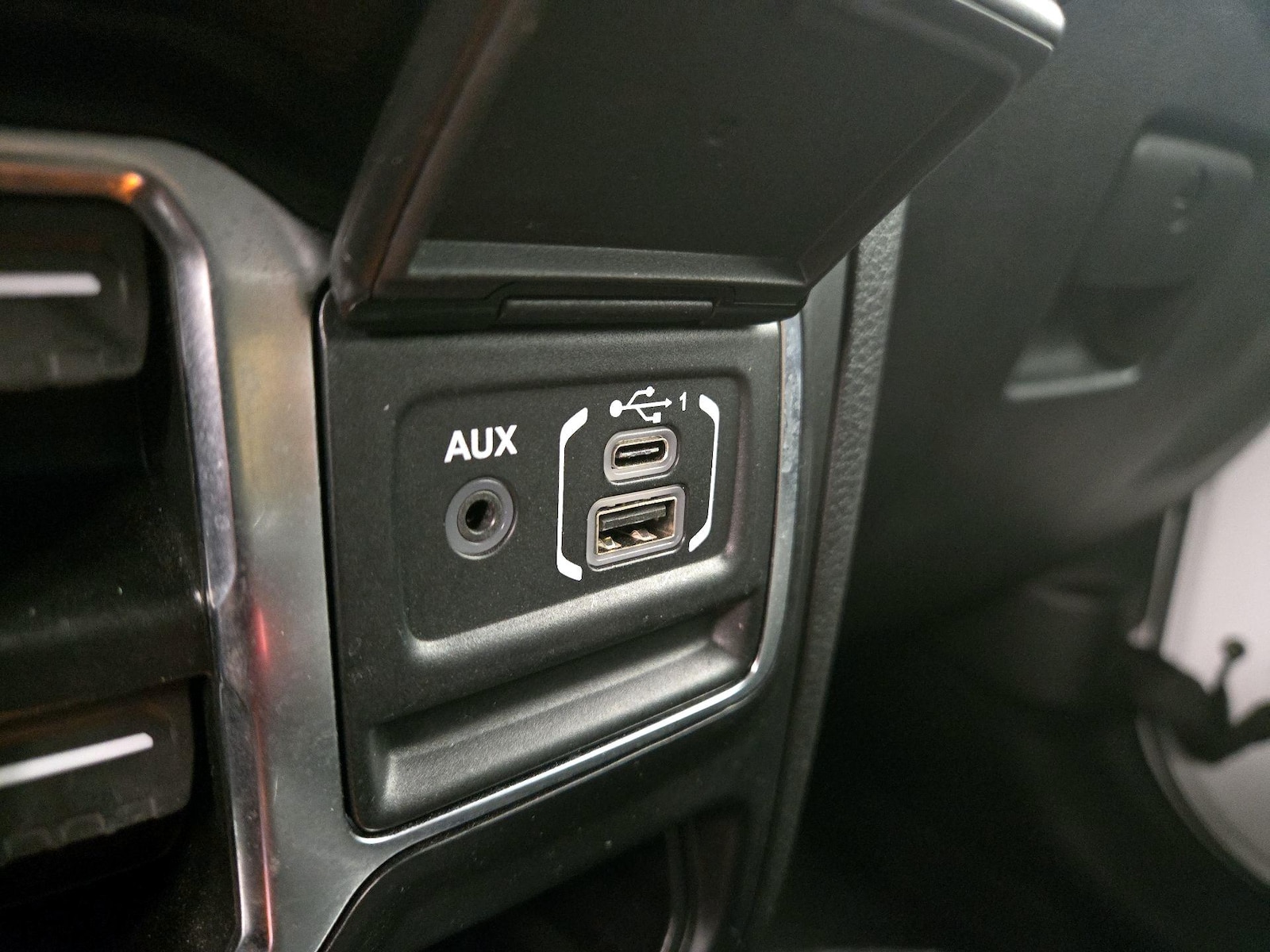 2024 Jeep Wrangler 4xe Willys 4XE - Photo 19
