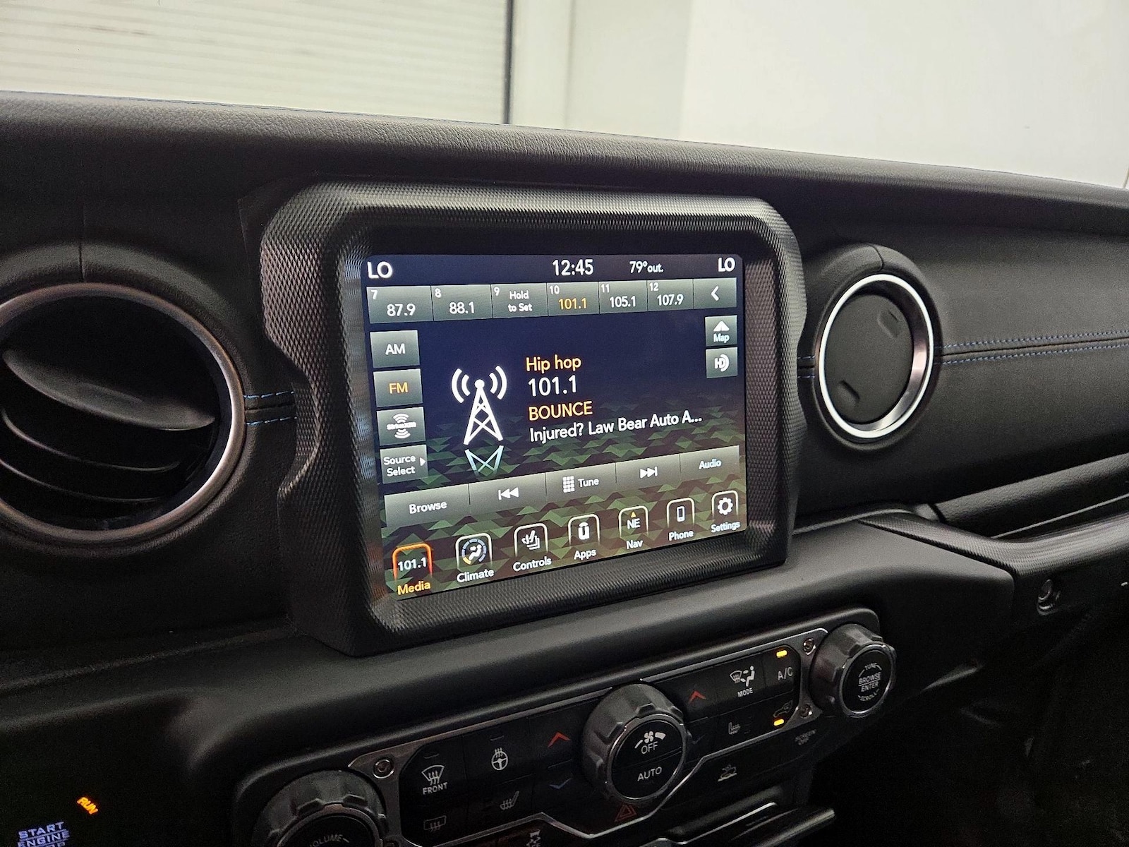 2023 Jeep Wrangler 4xe Rubicon 4XE - Photo 17