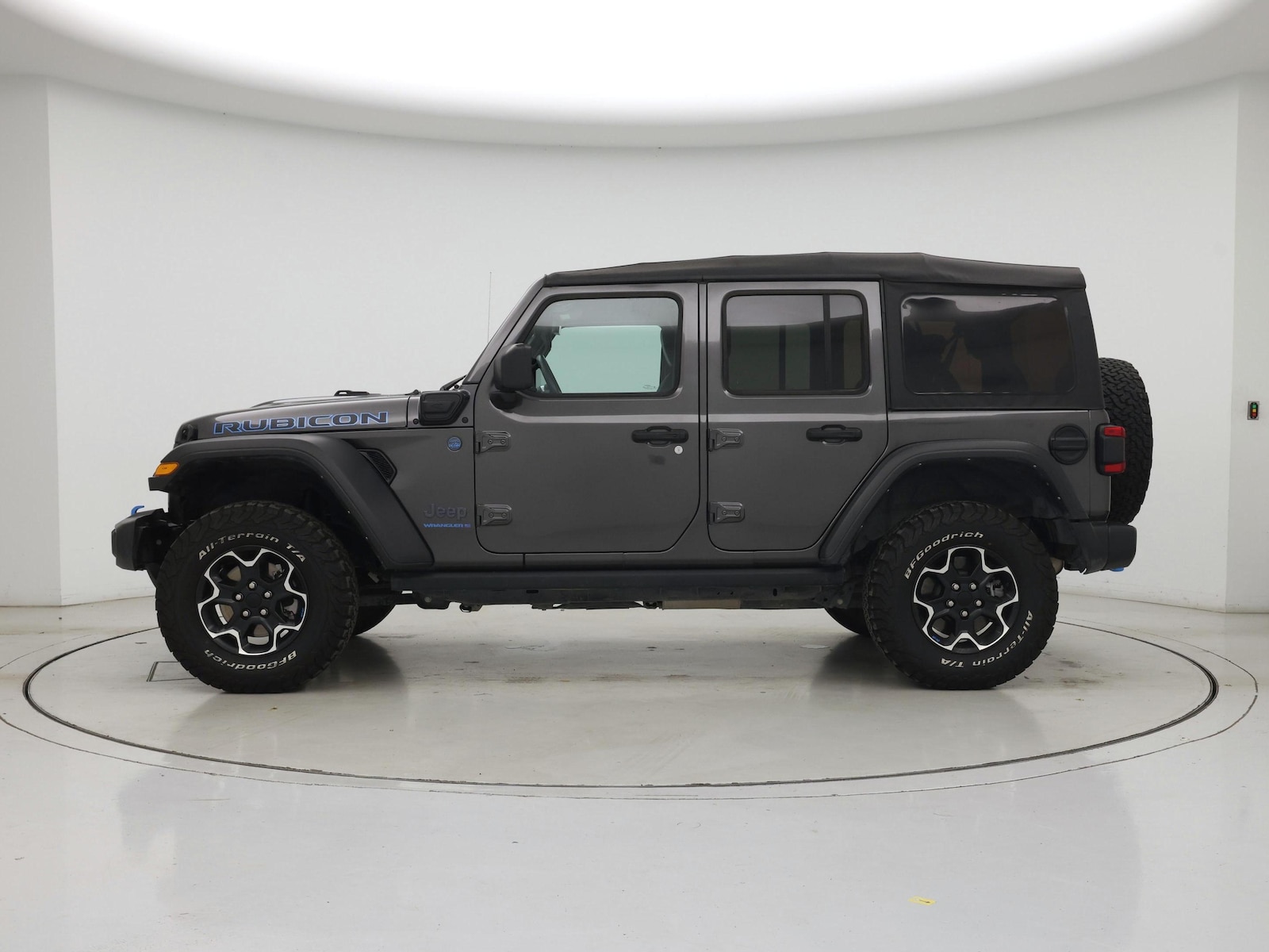 2023 Jeep Wrangler 4xe Rubicon 4XE - Photo 4