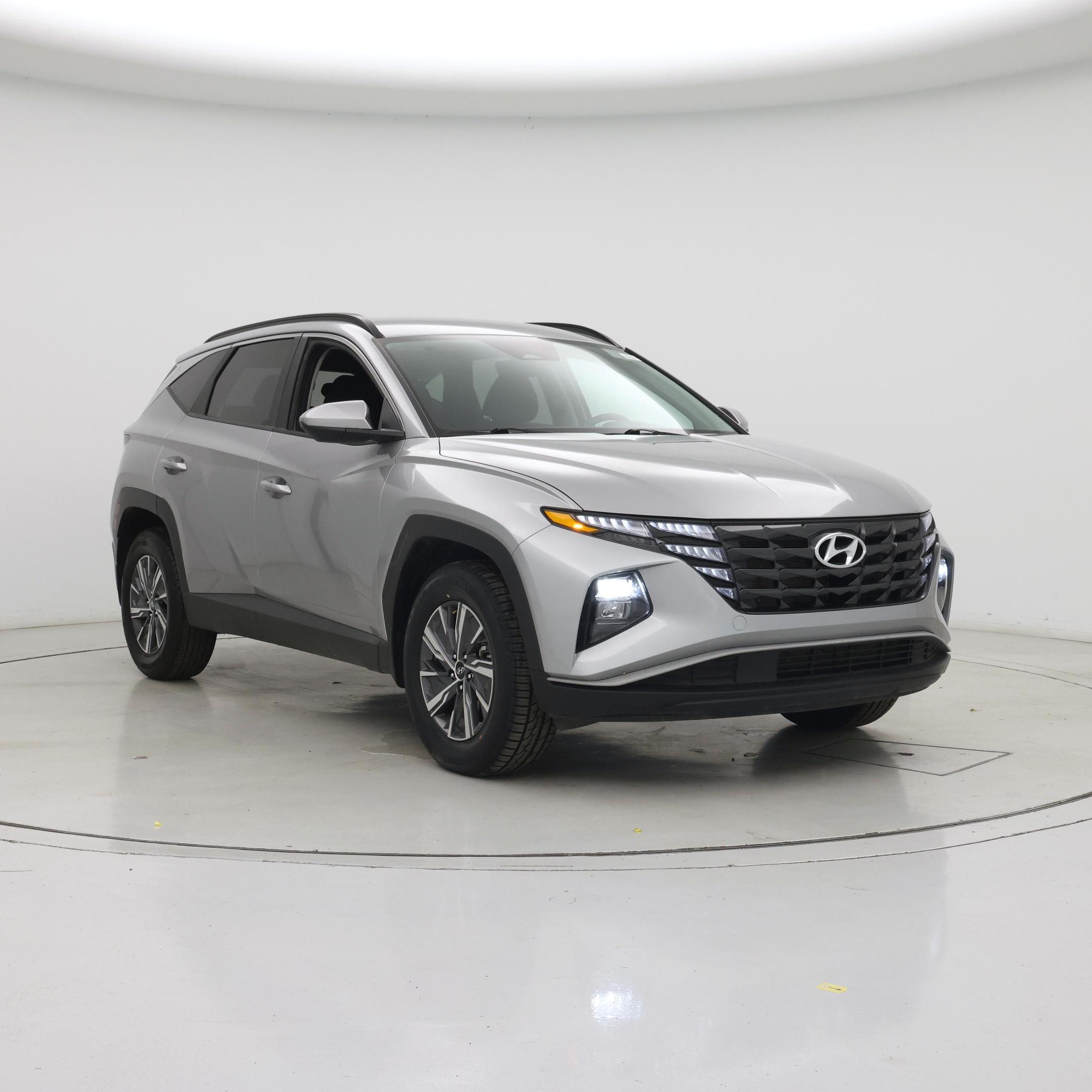 Silver 2024 Hyundai Tucson Hybrid SUV / Crossover All-Wheel Drive Automatic