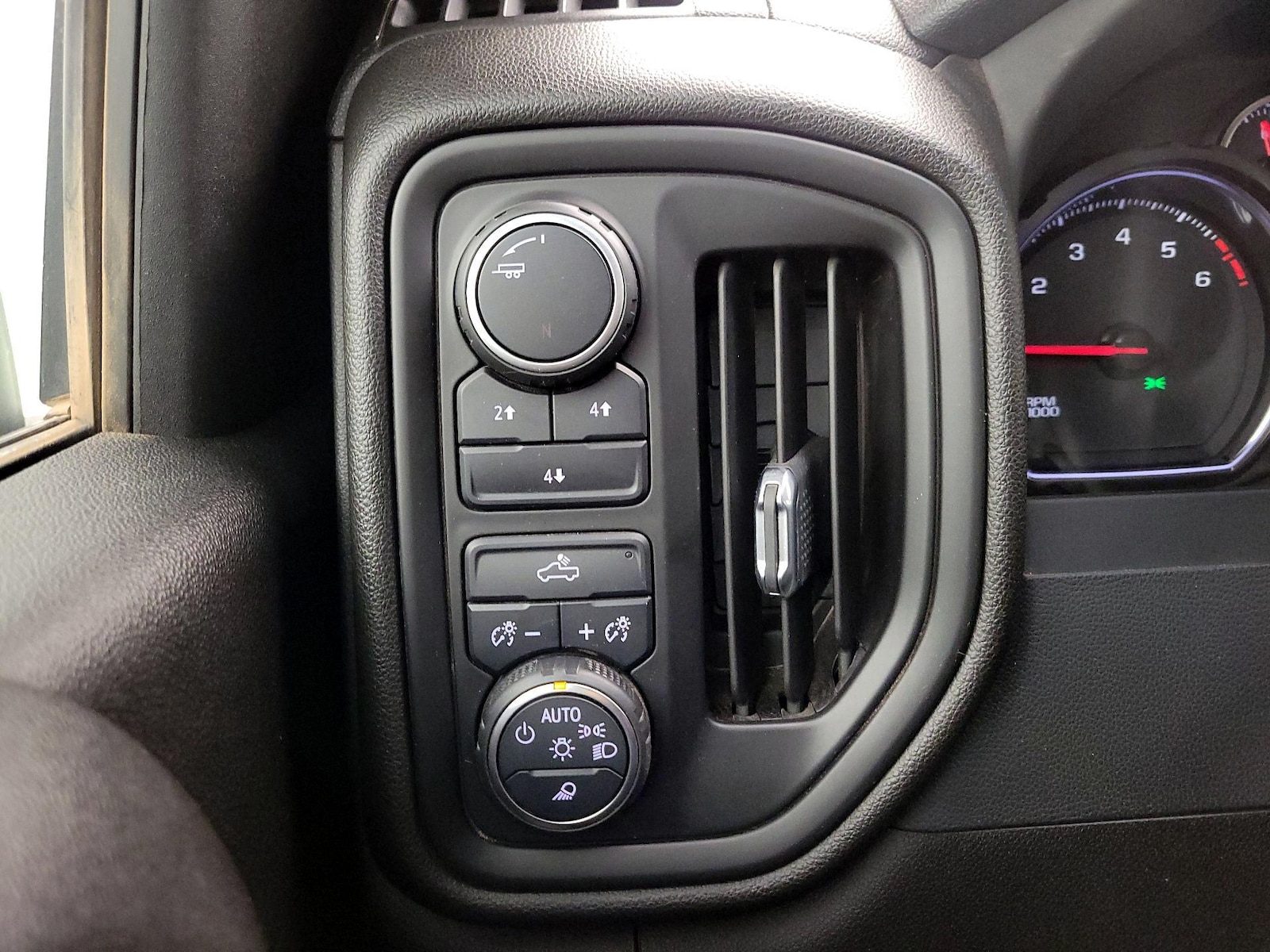 2022 Chevrolet Silverado 2500HD Custom - Photo 14