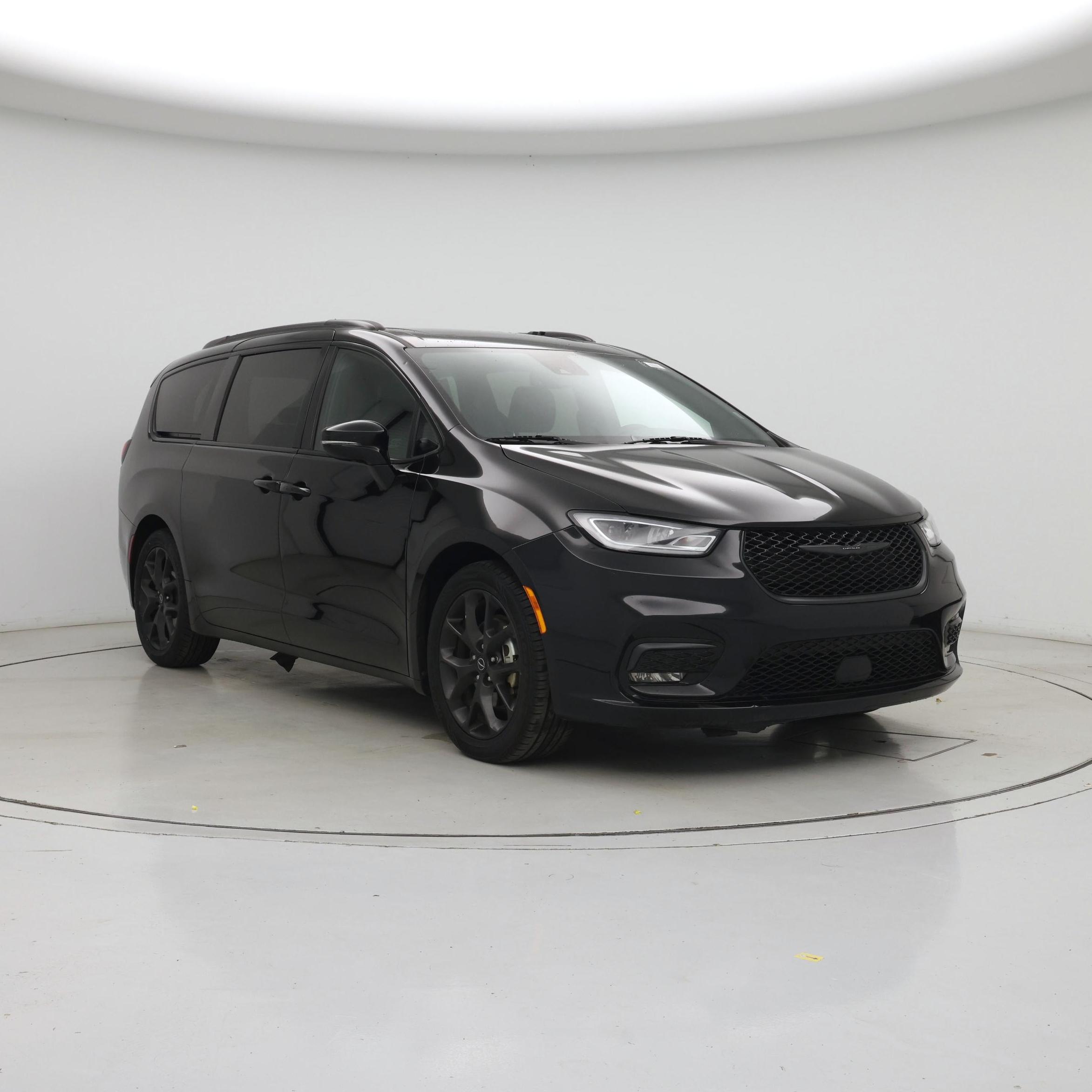 Black 2025 Chrysler Pacifica Minivan Front-Wheel Drive Automatic