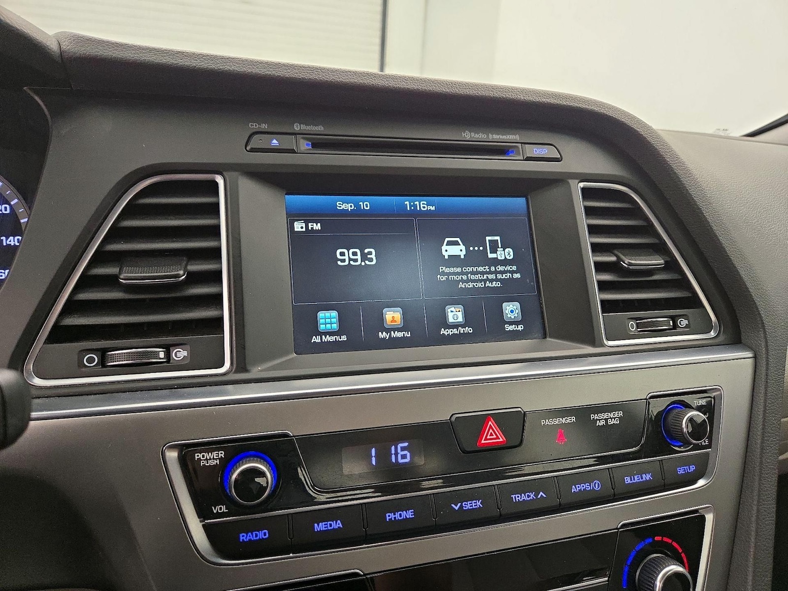 2016 Hyundai Sonata SE - Photo 16