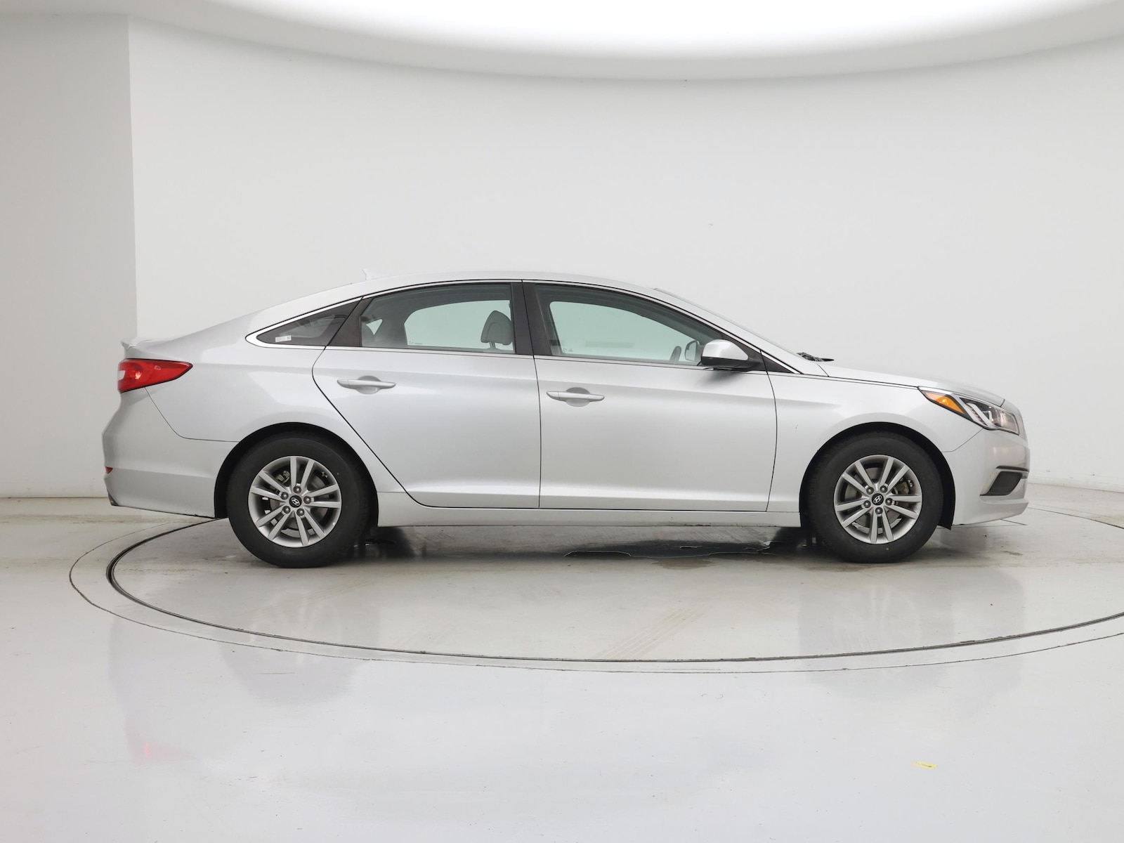 2016 Hyundai Sonata SE - Photo 8