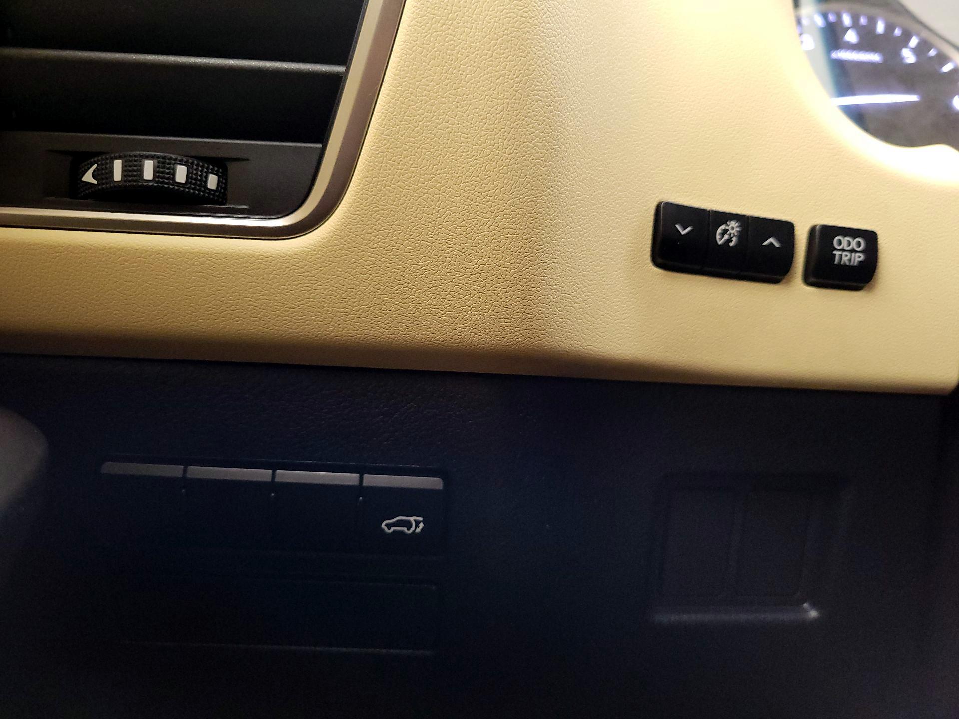 Thumbnail: 2016 Lexus NX - 13