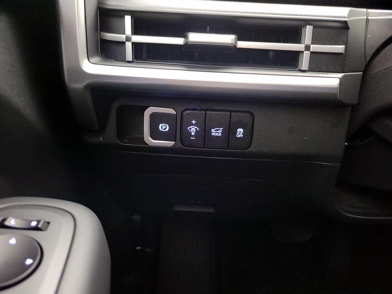 2026 Hyundai Santa Fe SE - Photo 14