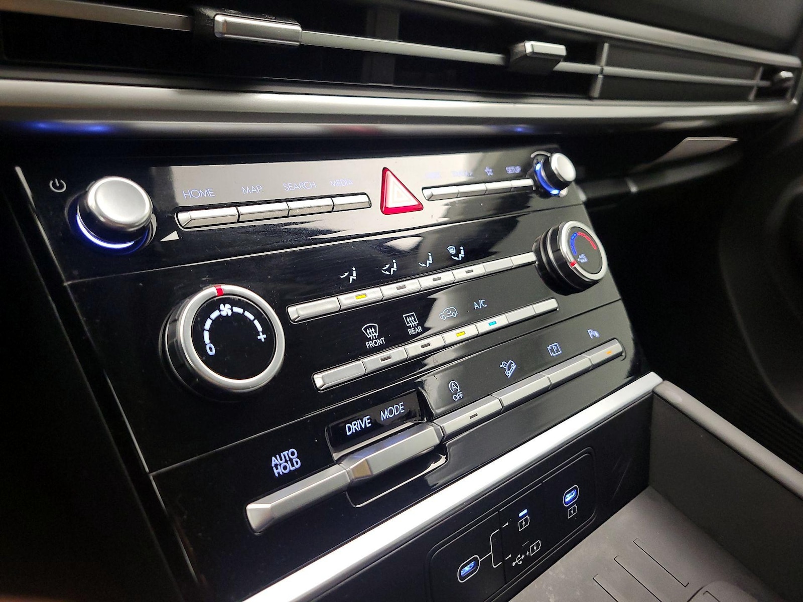 2026 Hyundai Santa Fe SE - Photo 17