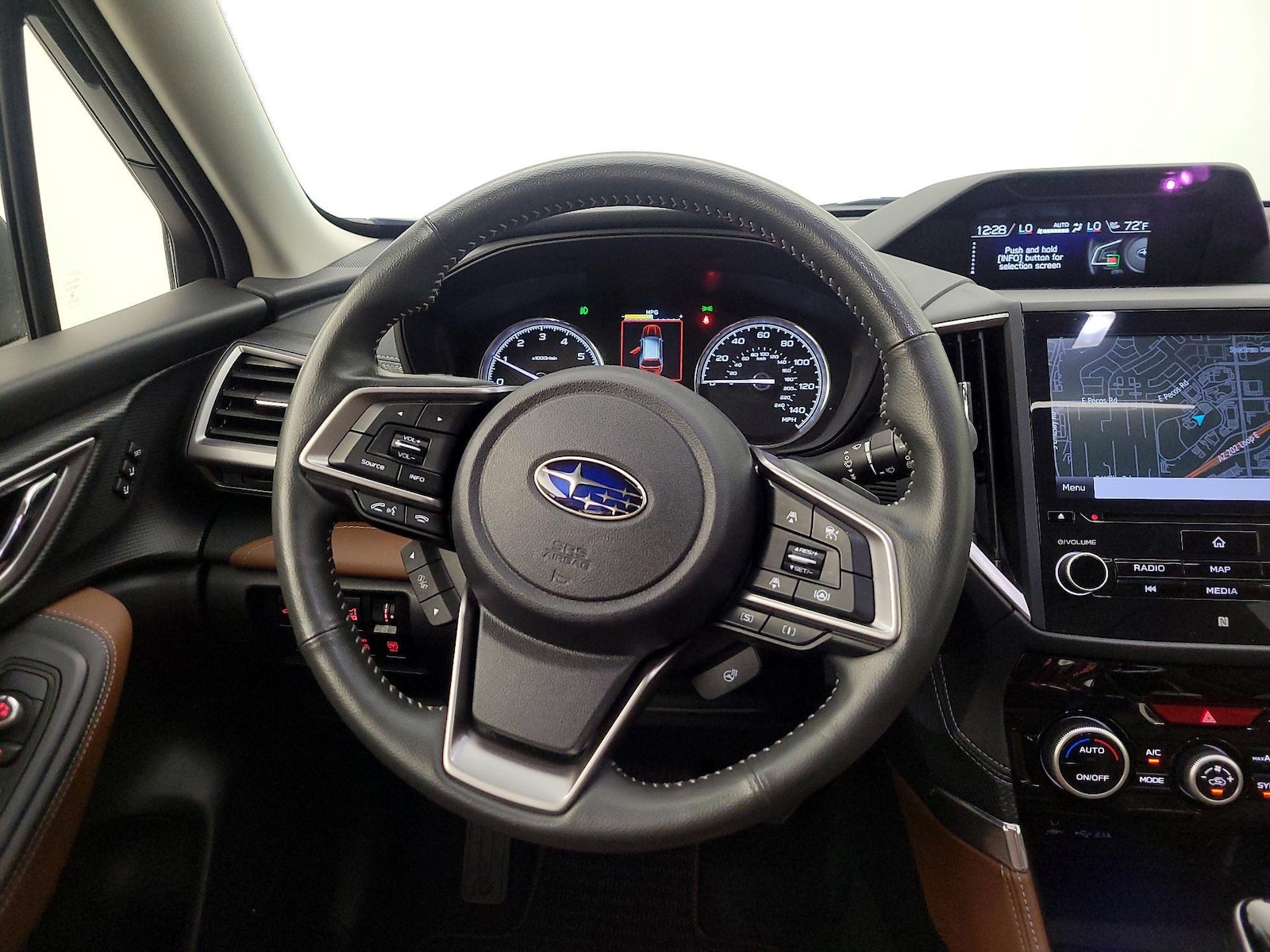 2022 Subaru Forester Touring - Photo 11