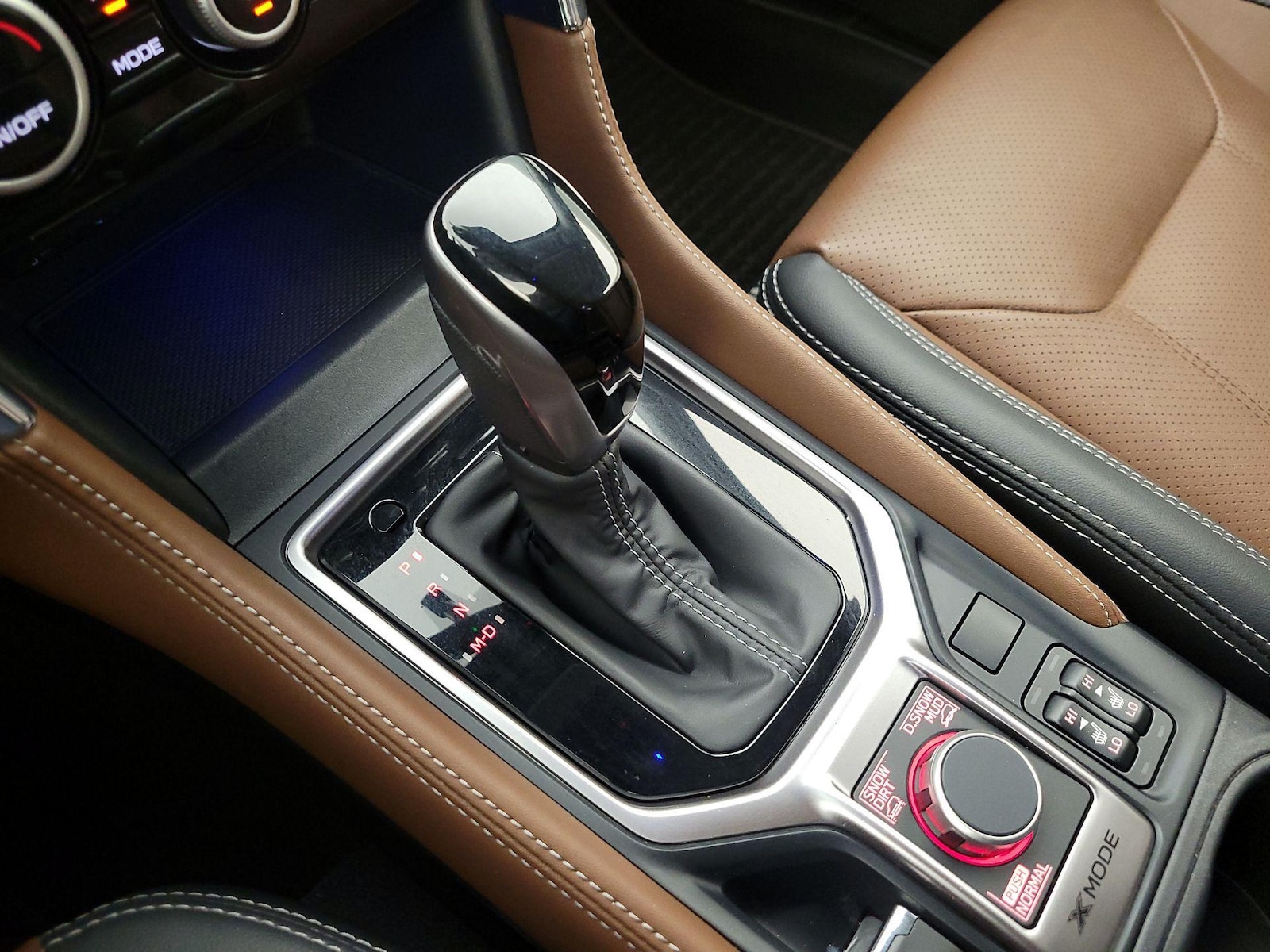 2022 Subaru Forester Touring - Photo 19