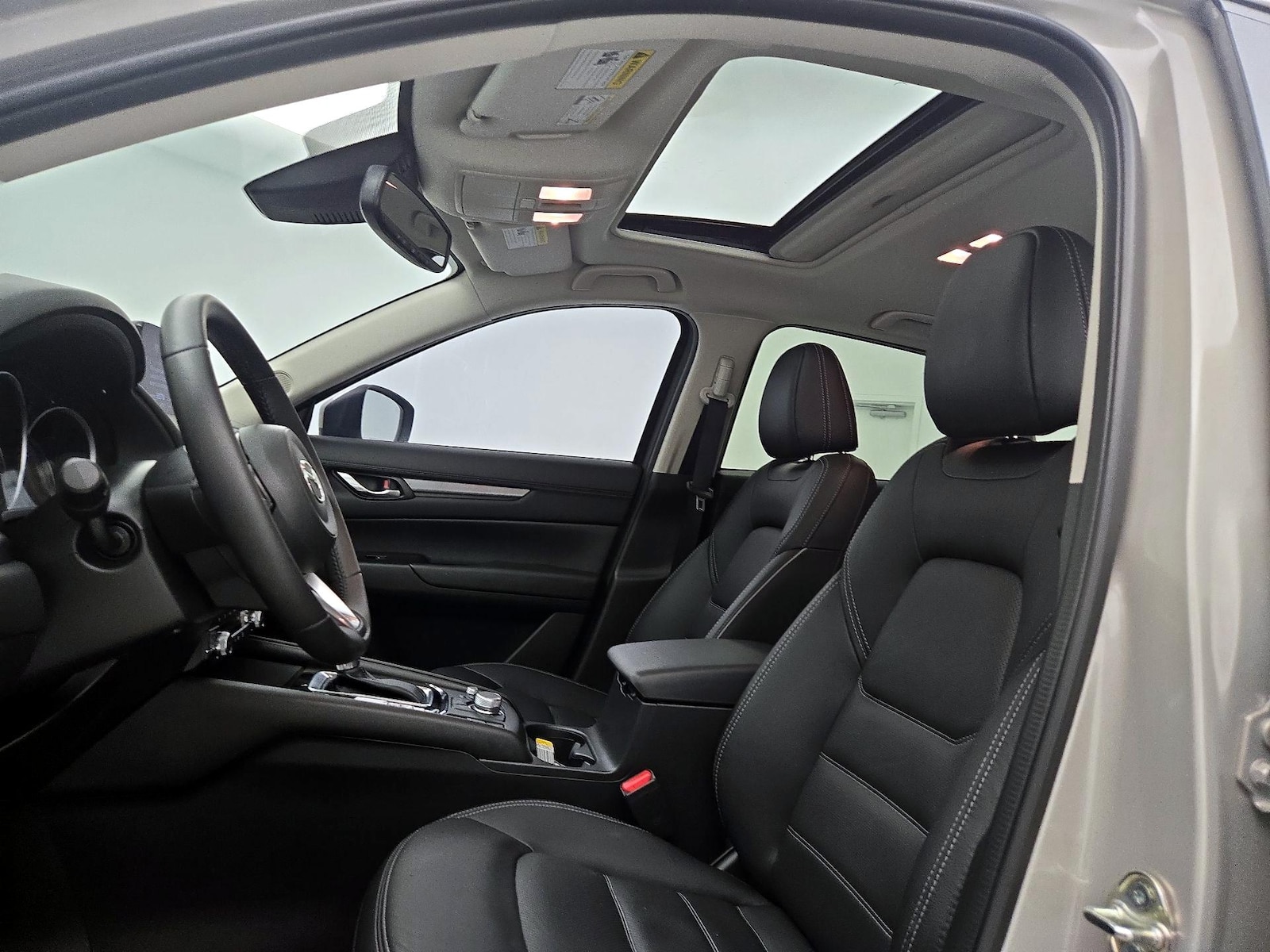 Sunroof(s) & Overhead Airbags