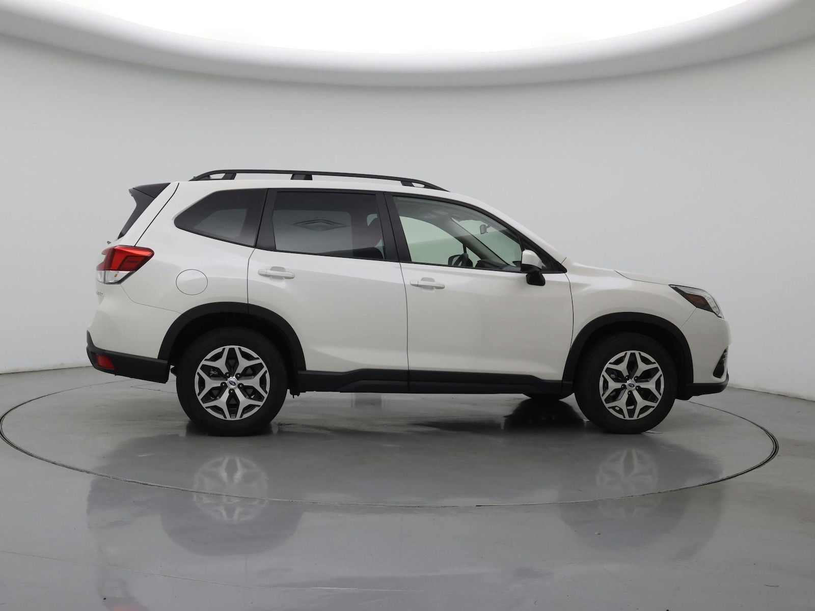 2024 Subaru Forester Premium - Photo 8