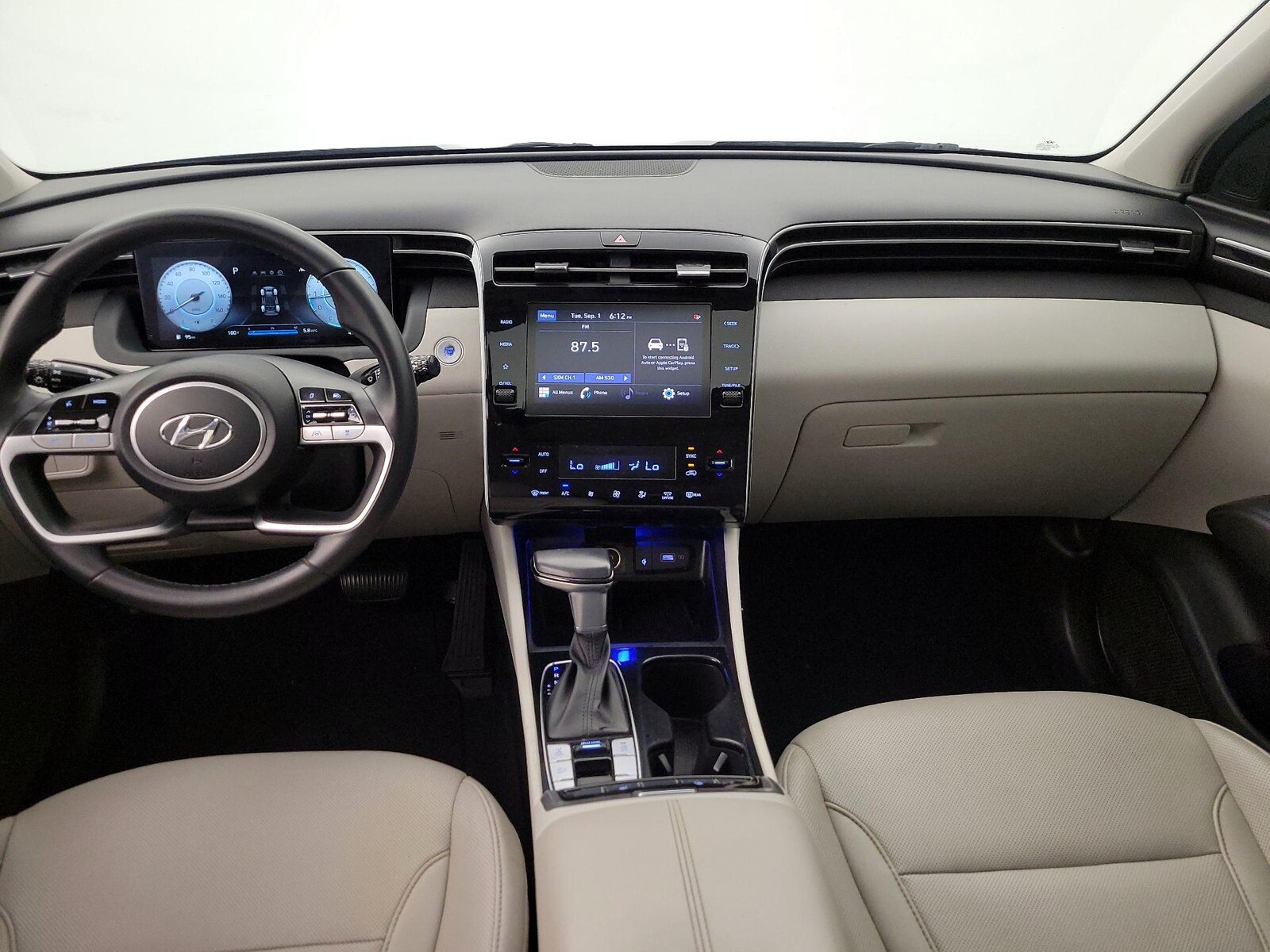Apple CarPlay® & Android Auto™