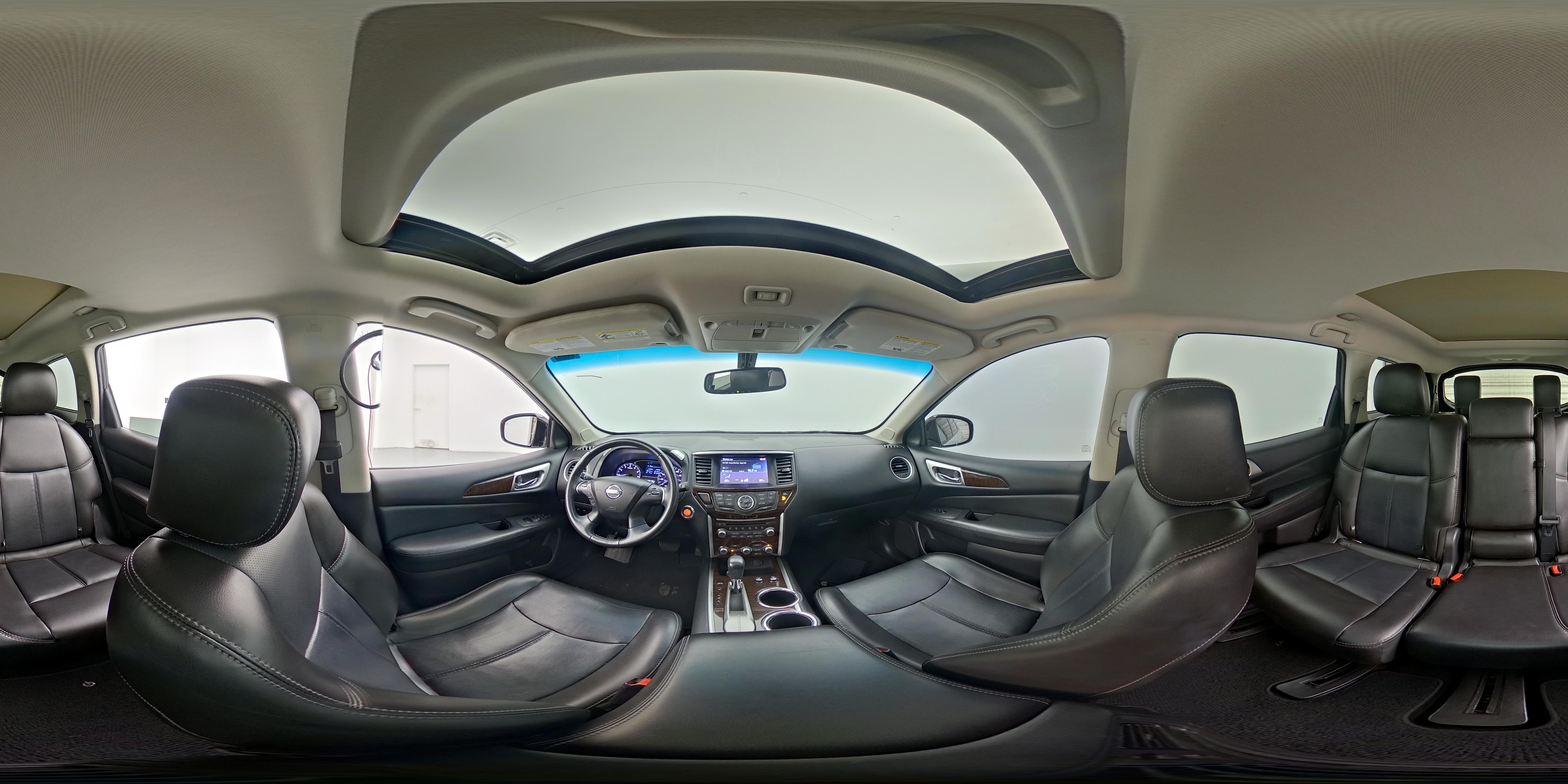 2014 Nissan Pathfinder Platinum - Photo 28
