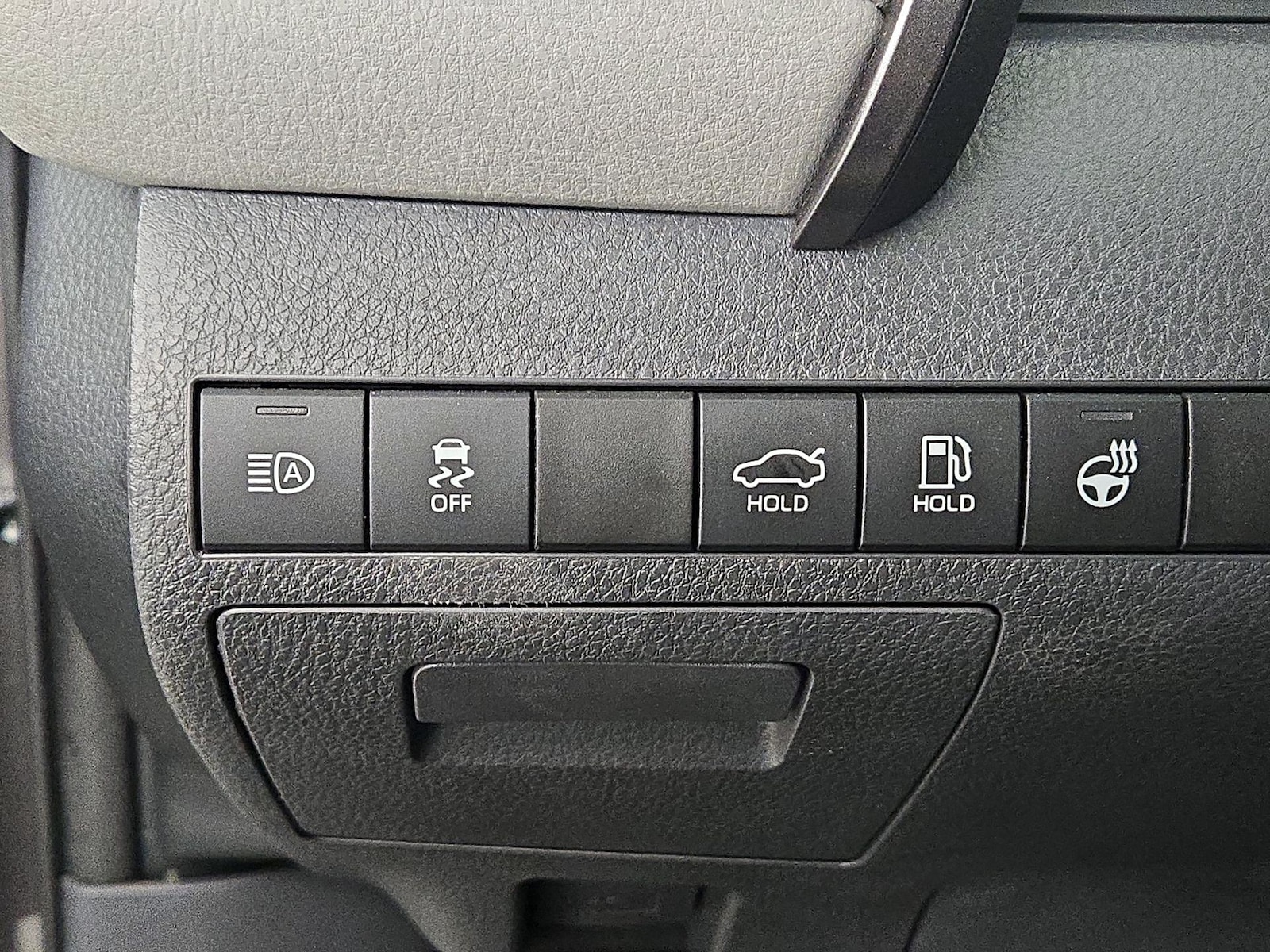 2023 Toyota Camry XLE - Photo 14