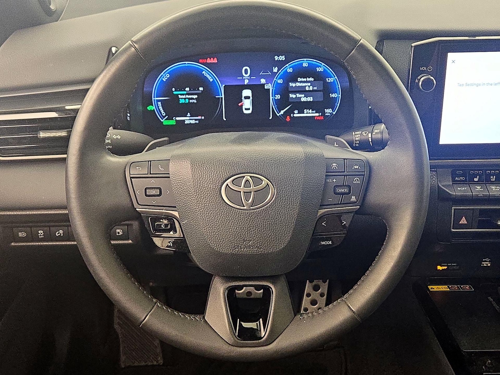 2025 Toyota Camry XSE - Photo 11