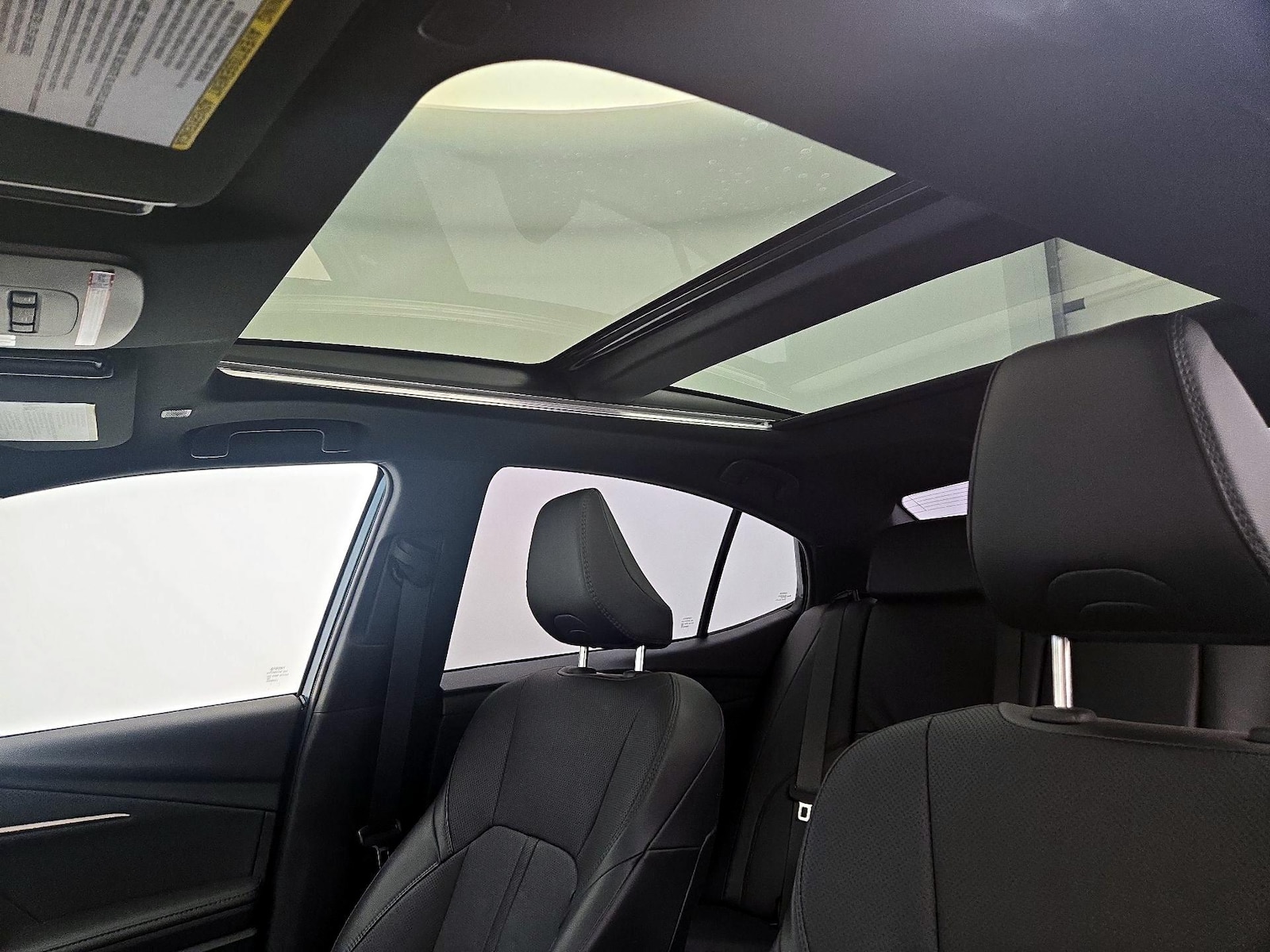 2025 Toyota Camry XSE - Photo 20