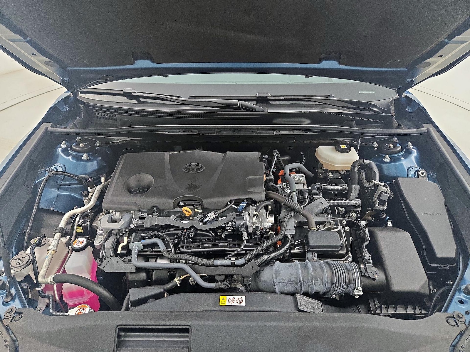 2025 Toyota Camry XSE - Photo 23