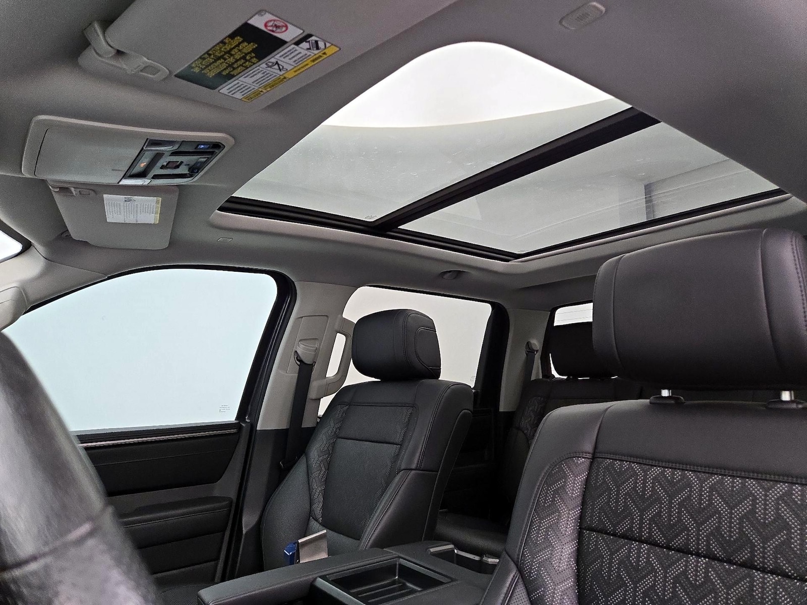 2024 Toyota Tundra Limited - Photo 20
