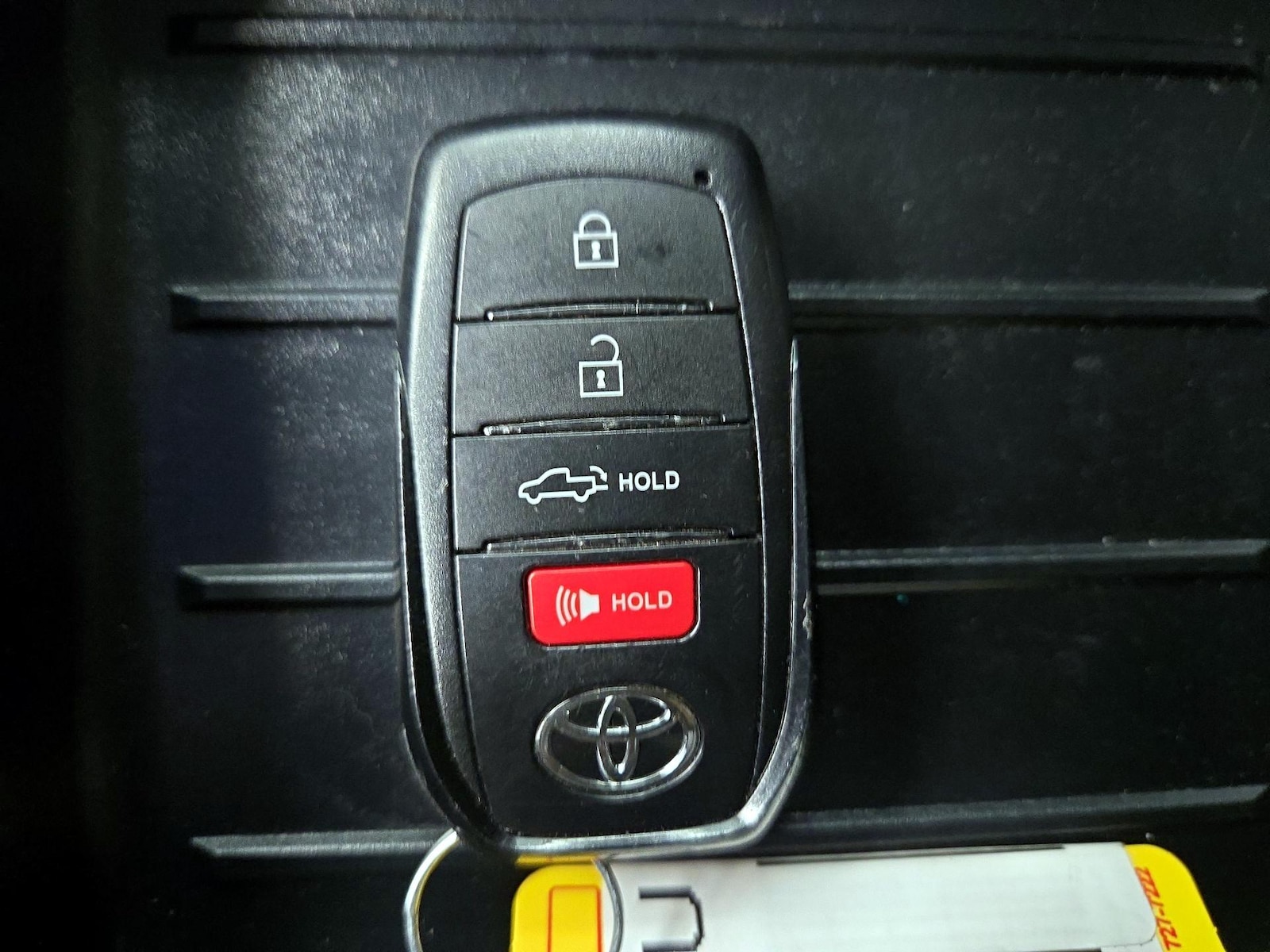 2024 Toyota Tundra Limited - Photo 24