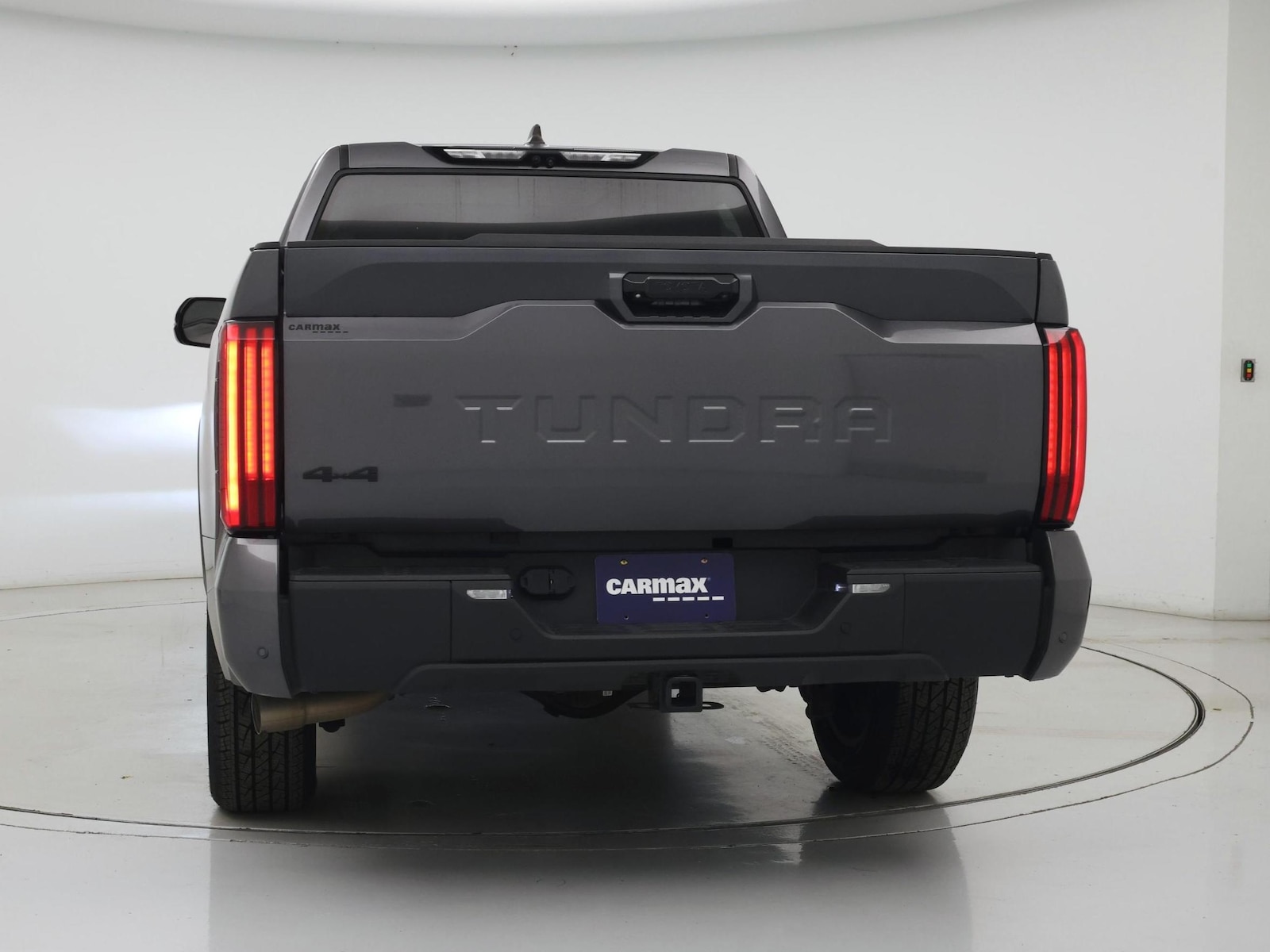 2024 Toyota Tundra Limited - Photo 7