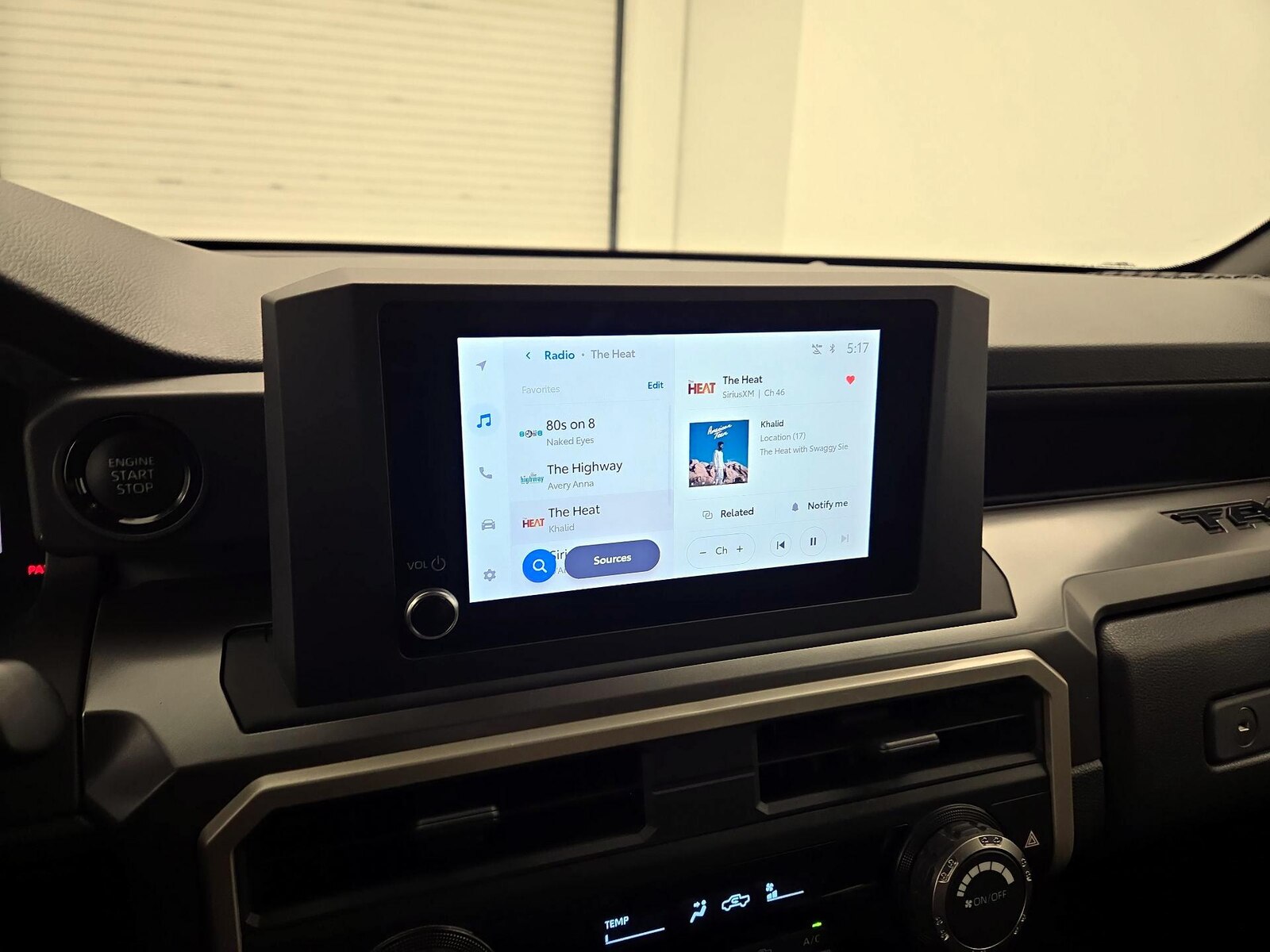 2025 Toyota Tacoma SR5 - Photo 16