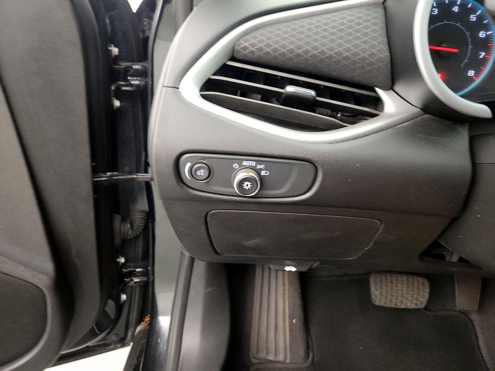 2024 Chevrolet Malibu 1LT - Photo 14